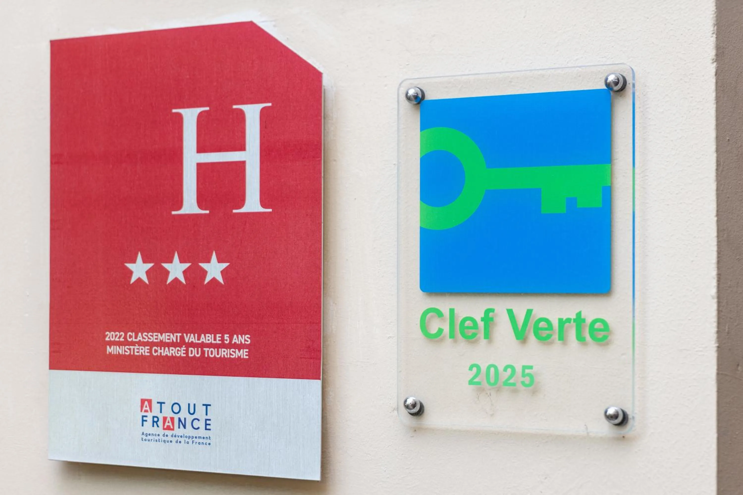 Property logo or sign in ibis Lyon Part Dieu Les Halles