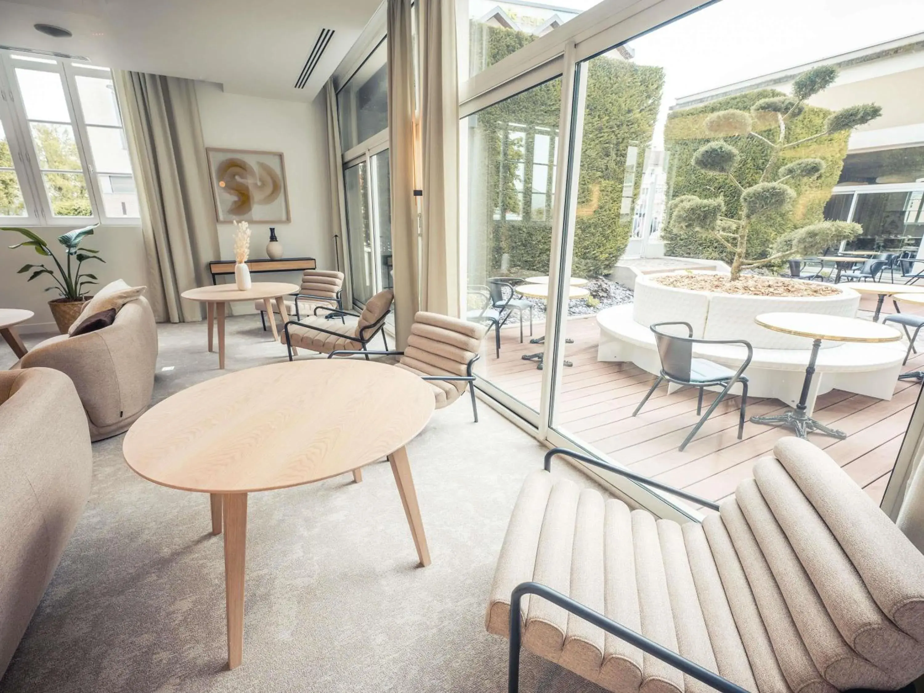 Property building in Mercure Troyes Centre Property building in Mercure Troyes Centre