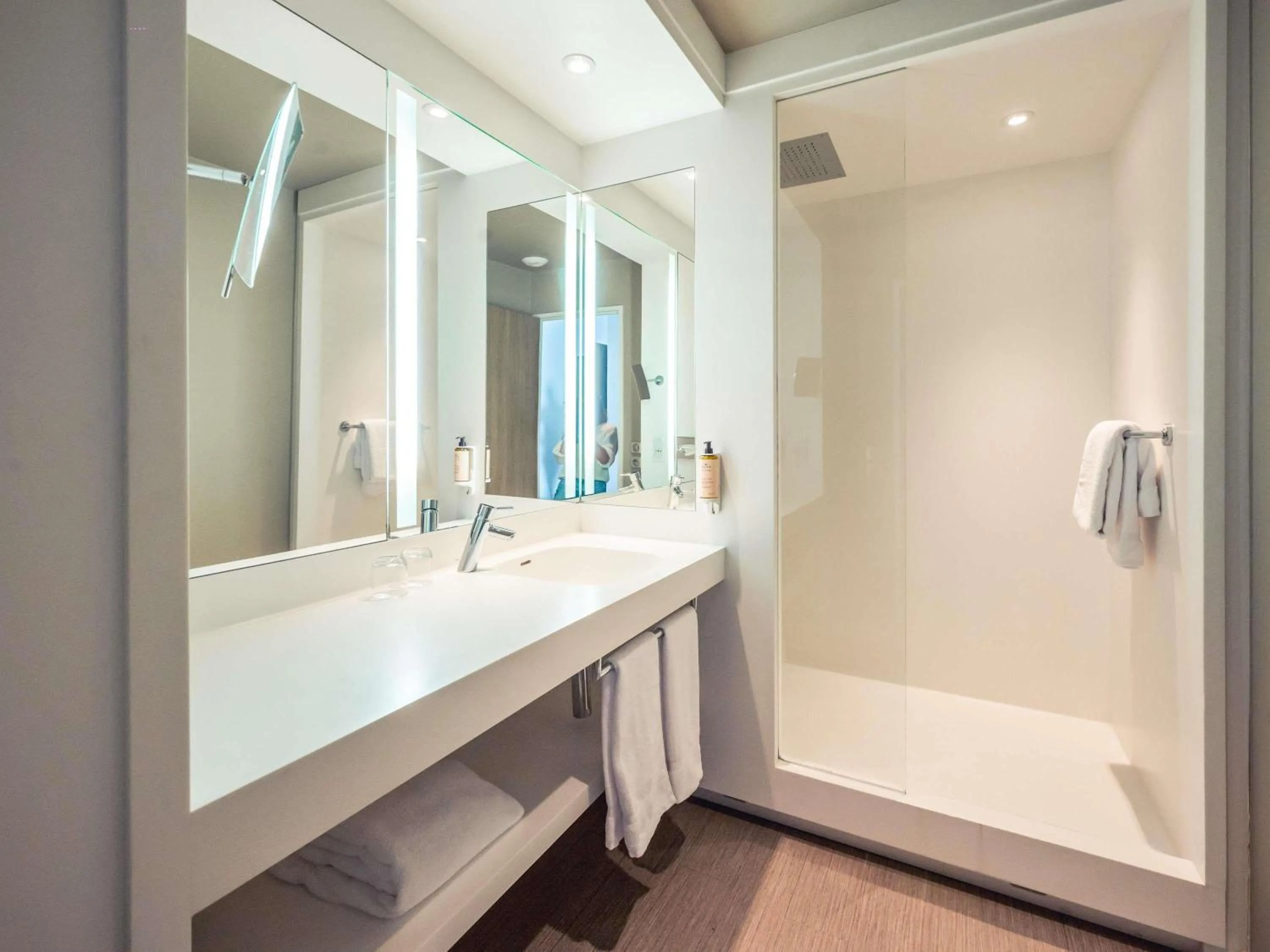 Property building in Mercure Troyes Centre