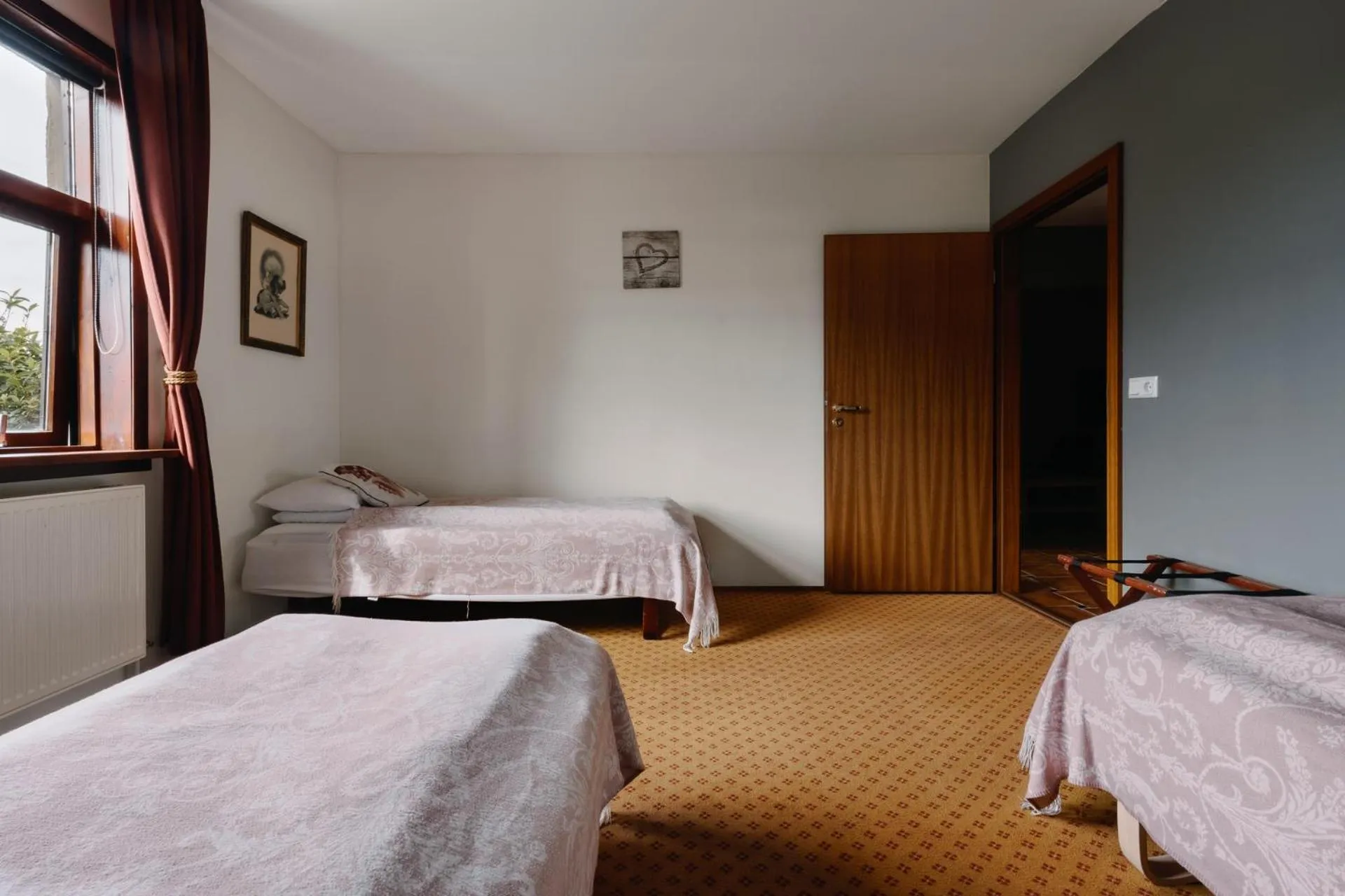 Bed in Hotel Kriunes