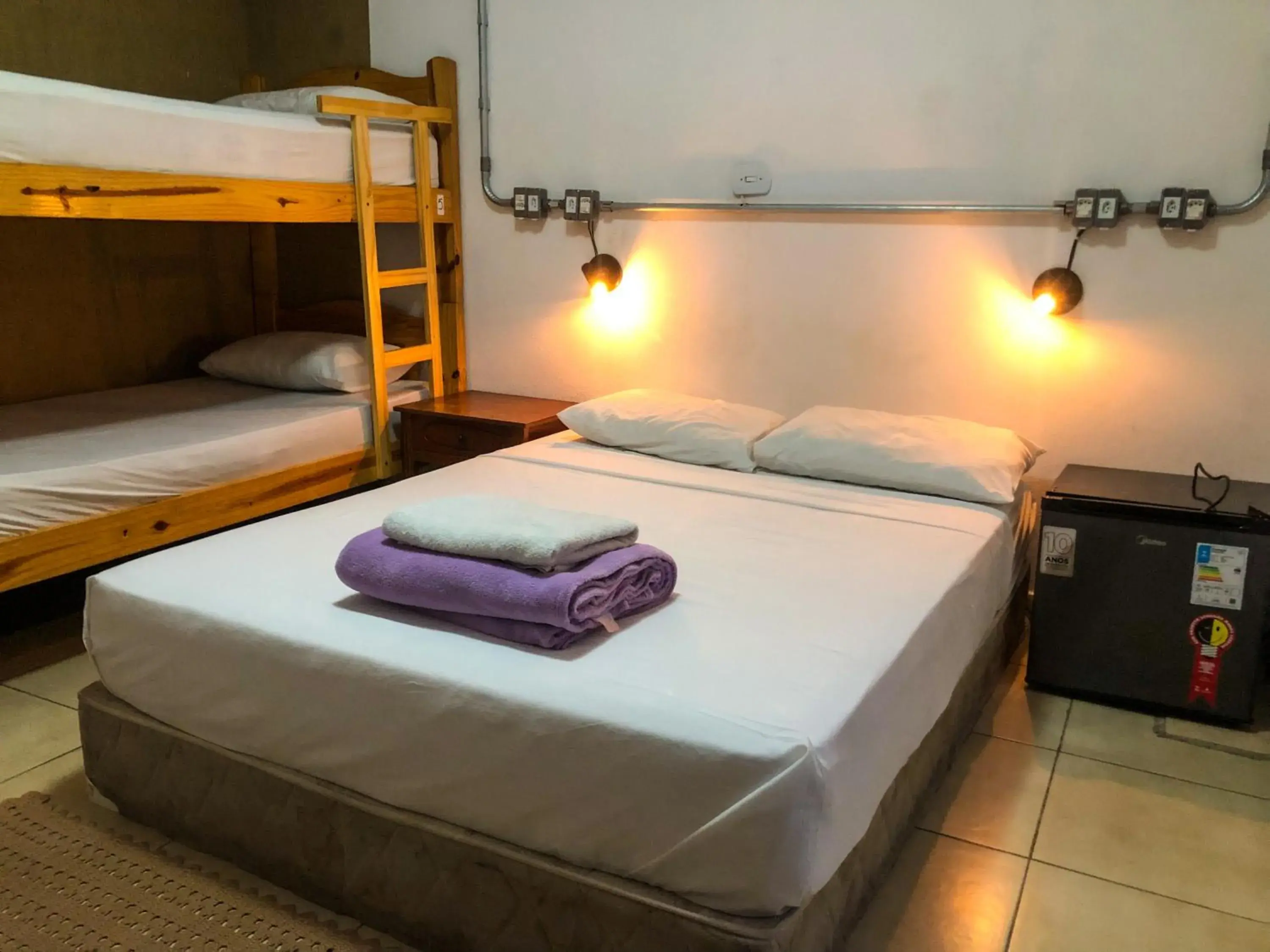 Family Room with Private Bathroom in Micasa Hostel - Congonhas Family Room with Private Bathroom in Micasa Hostel - Congonhas