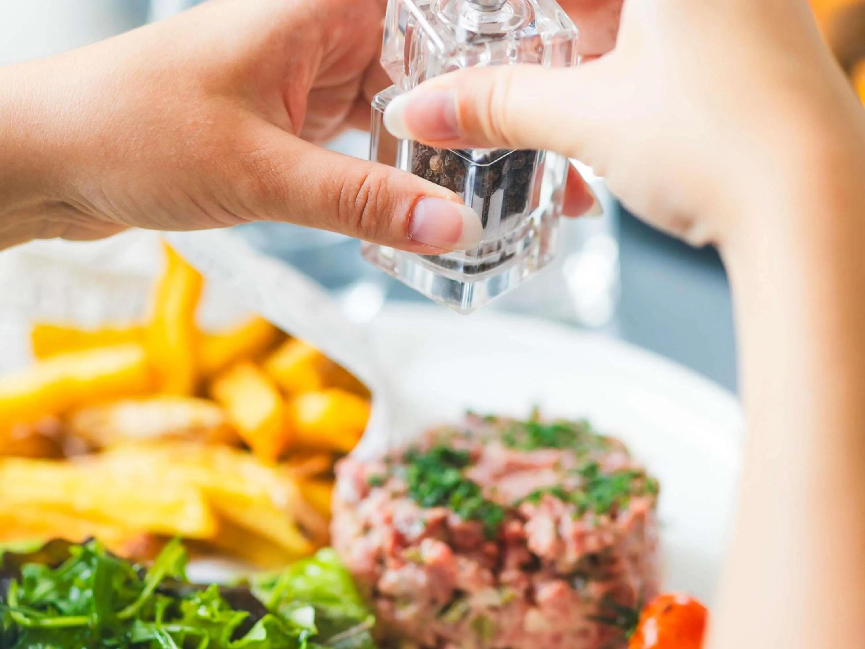 Restaurant/places to eat in Mercure Metz Centre