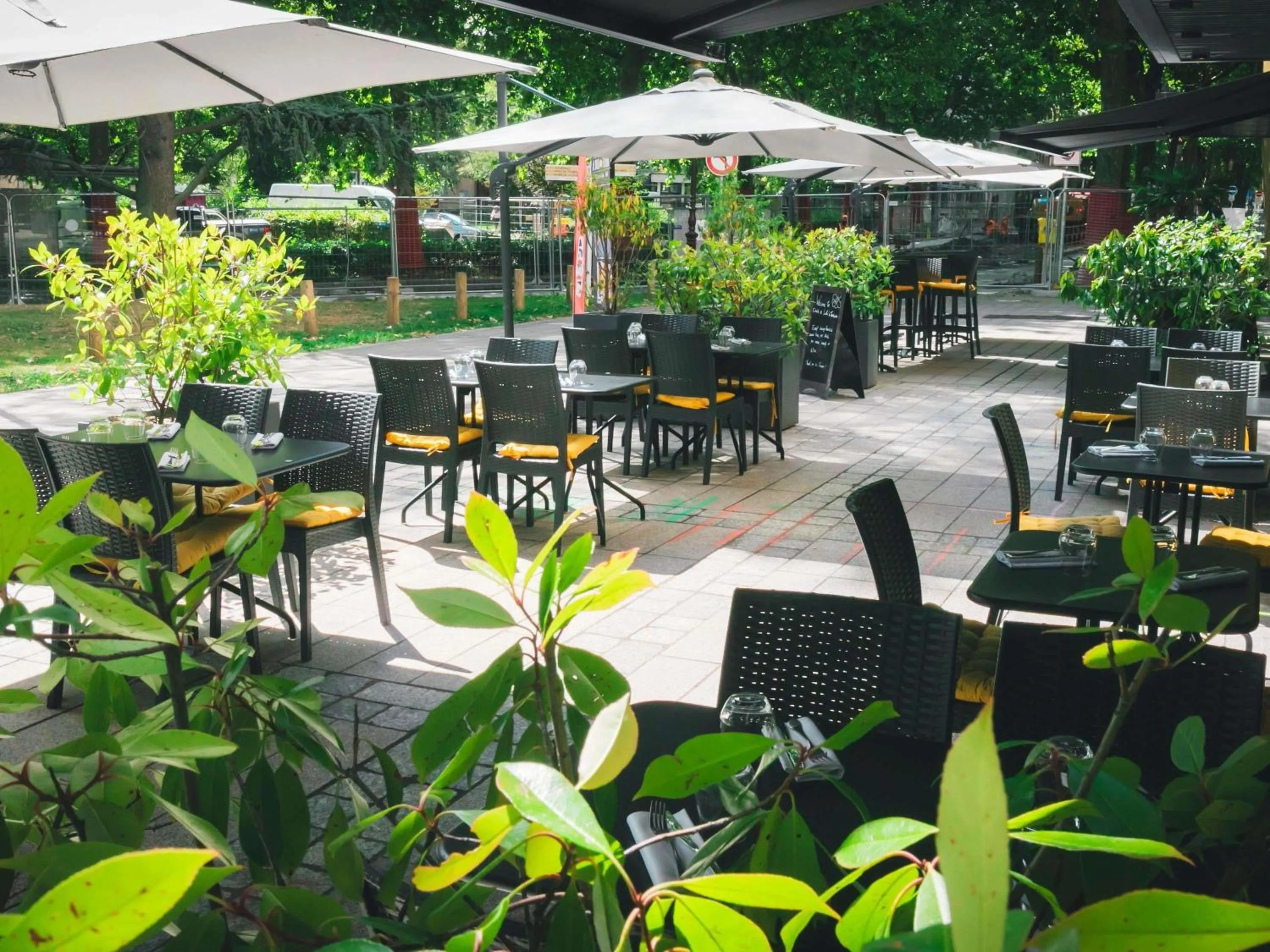 Restaurant/places to eat in Mercure Metz Centre