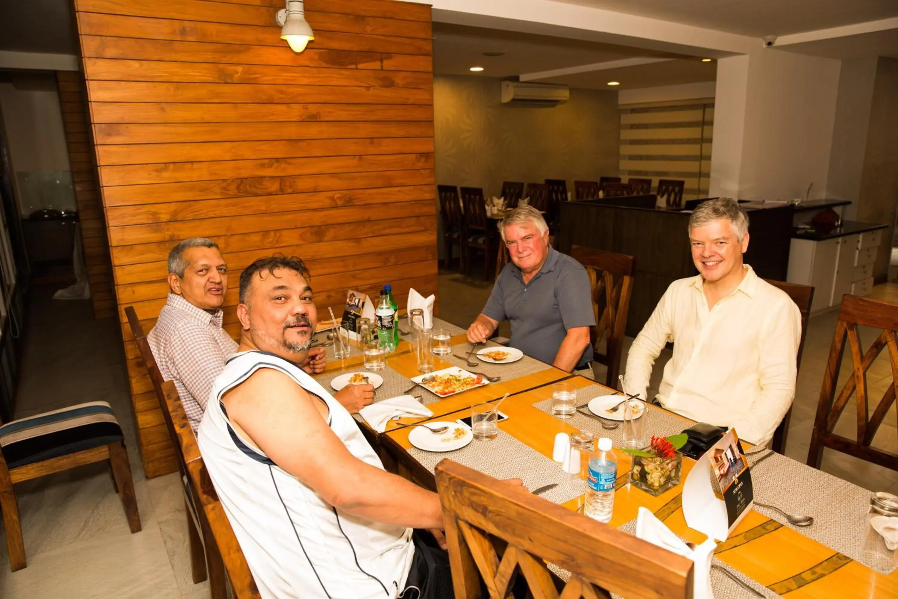 Restaurant/places to eat in The Fern Residency, Miramar Restaurant/places to eat in The Fern Residency, Miramar