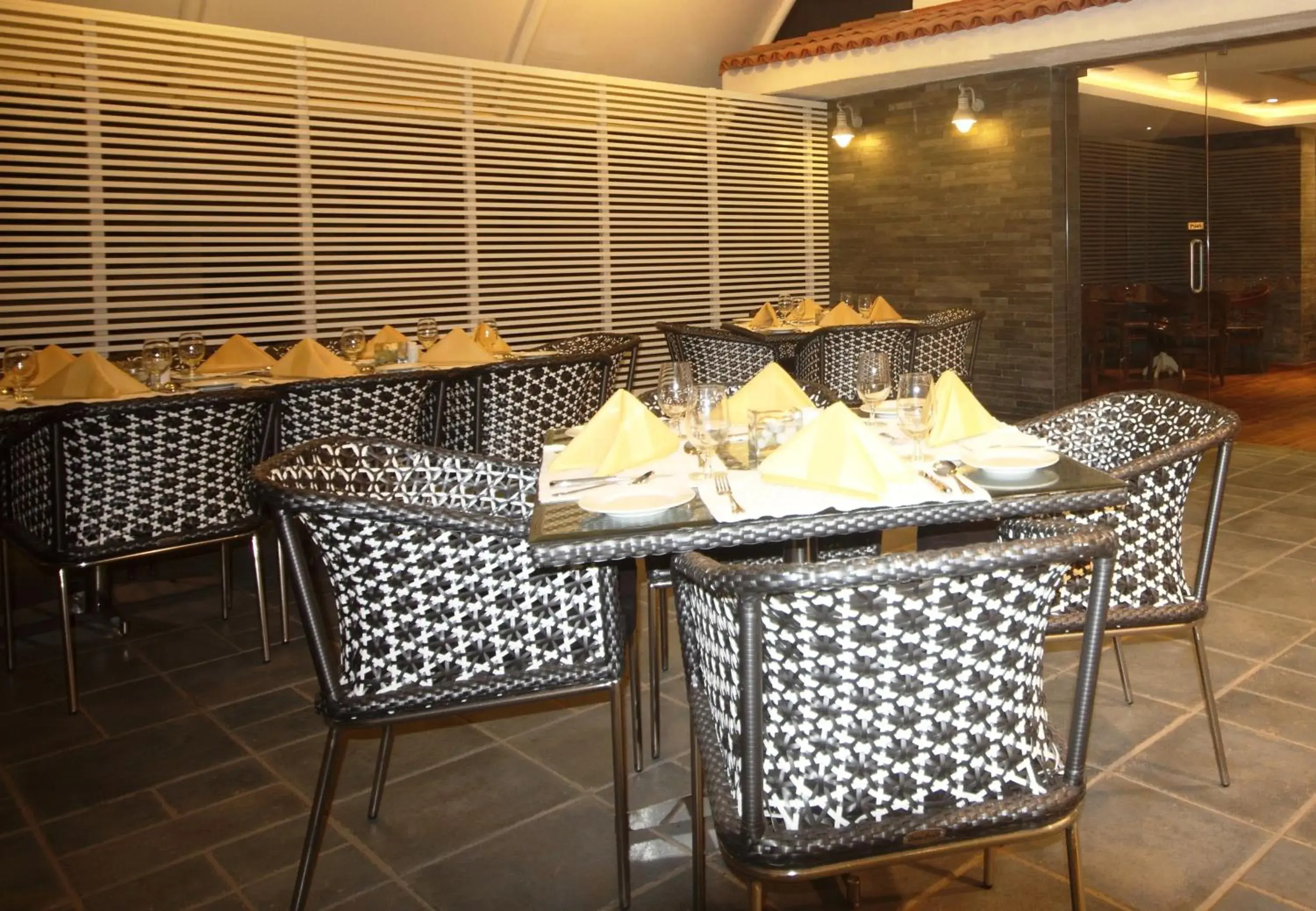 Restaurant/places to eat in The Fern Residency, Miramar Restaurant/places to eat in The Fern Residency, Miramar