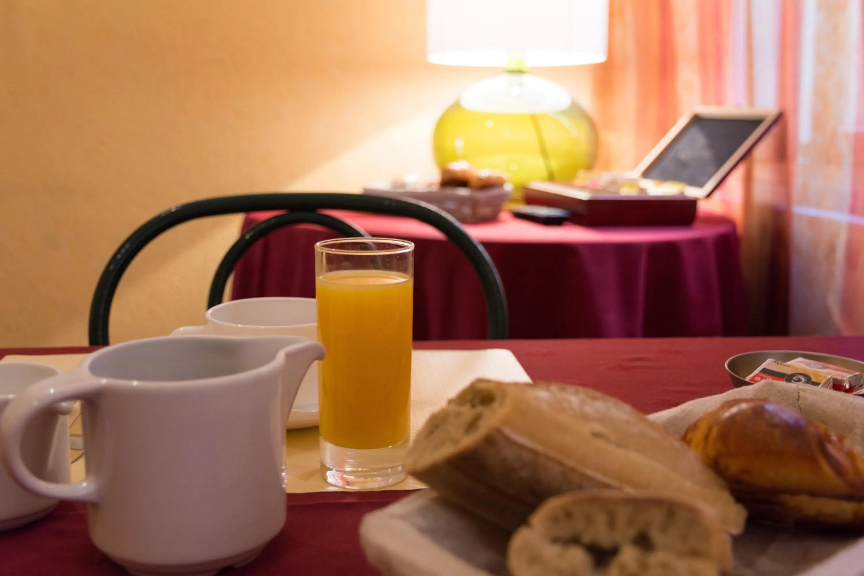 Lunch in Hôtel Jaurès