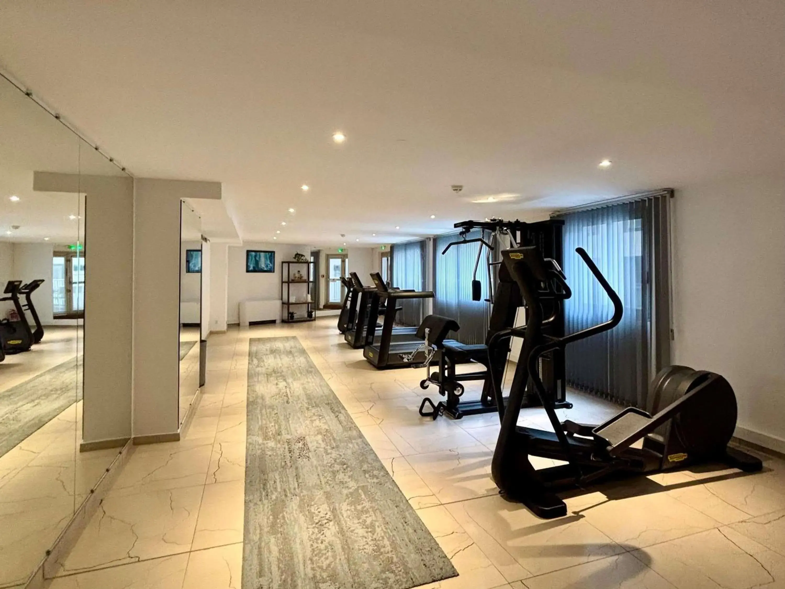 Fitness centre/facilities in Mercure Ajaccio Fitness centre/facilities in Mercure Ajaccio