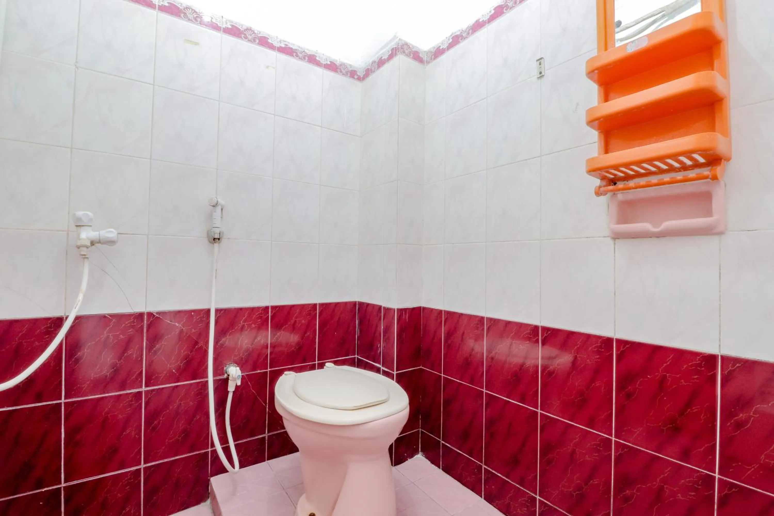 Bathroom in Adinda Beach Hotel and Villa