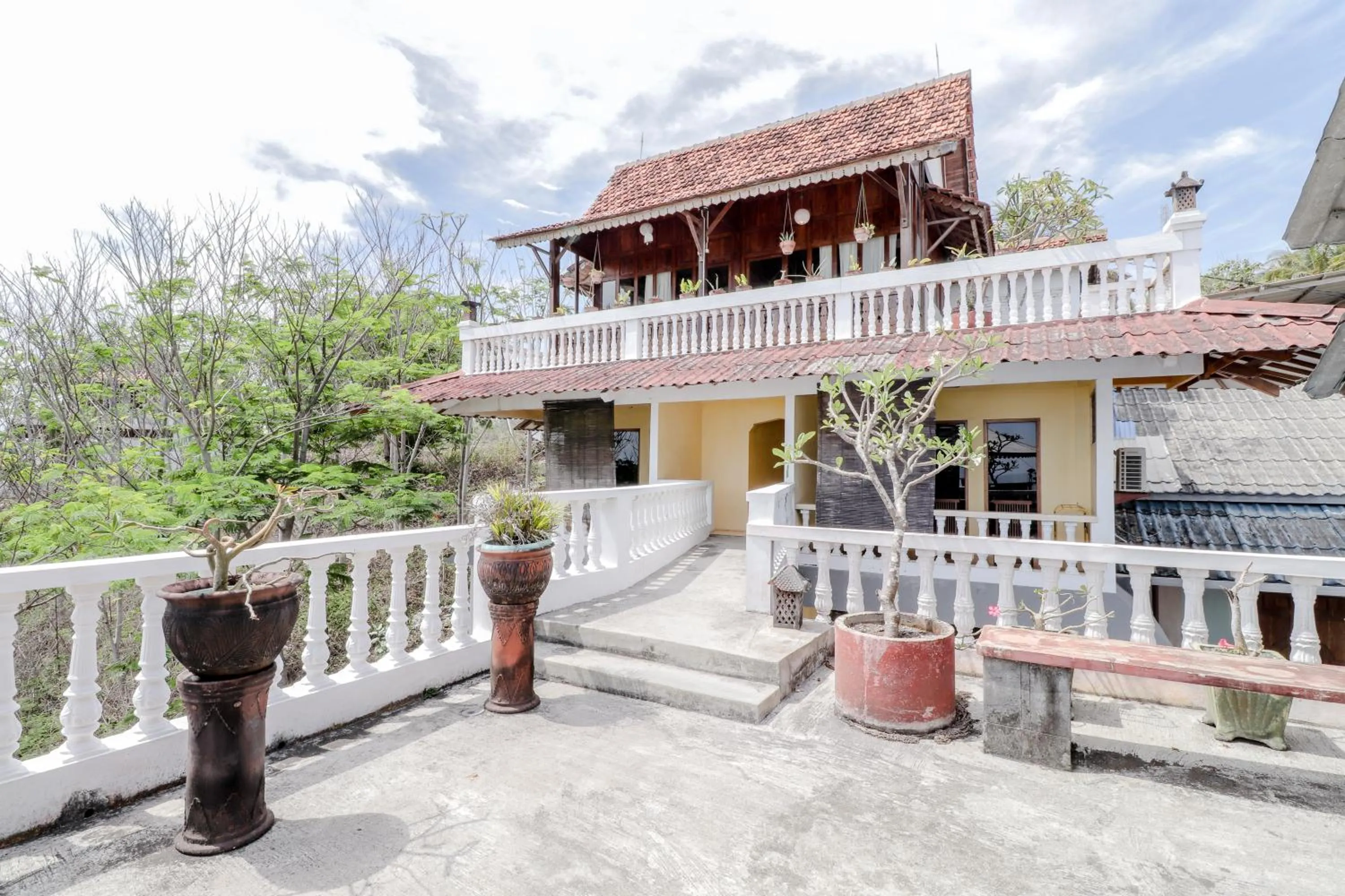 Property building in Adinda Beach Hotel and Villa