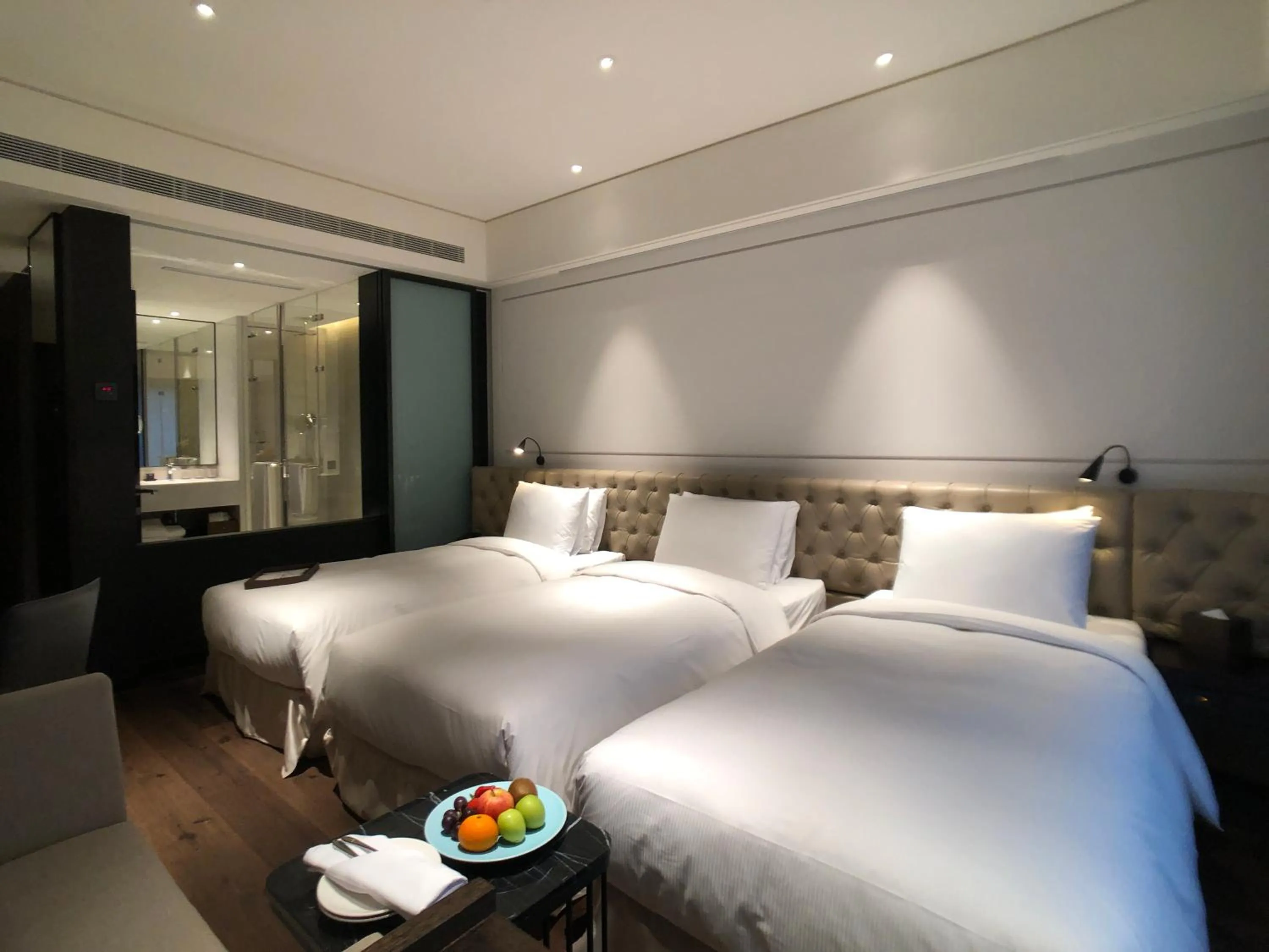 Photo of the whole room, Bed in Hotel Mvsa+Michelin 2 Starred Molino de Urdàniz