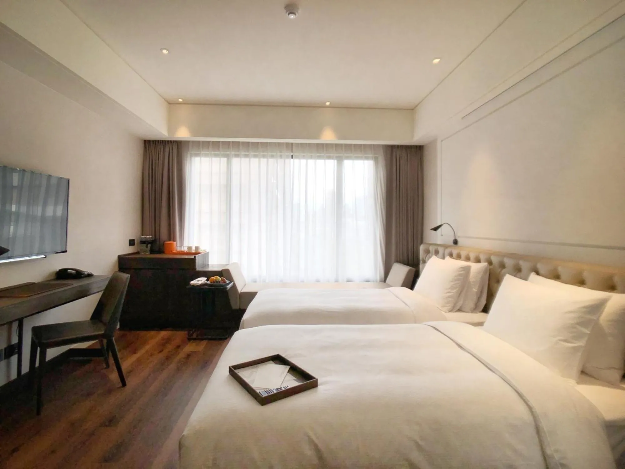 Photo of the whole room, Bed in Hotel Mvsa+Michelin 2 Starred Molino de Urdàniz