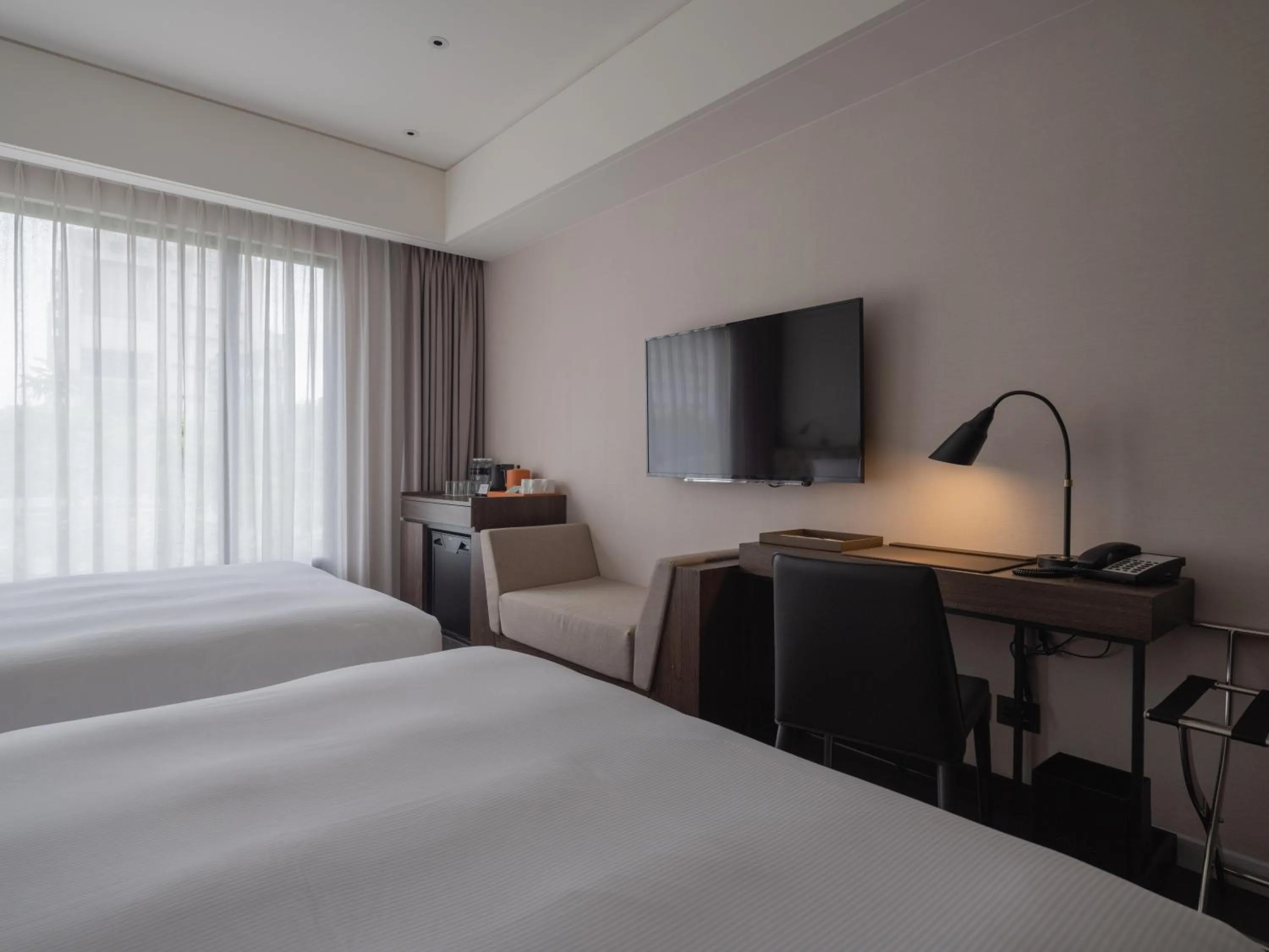 Photo of the whole room, Bed in Hotel Mvsa+Michelin 2 Starred Molino de Urdàniz