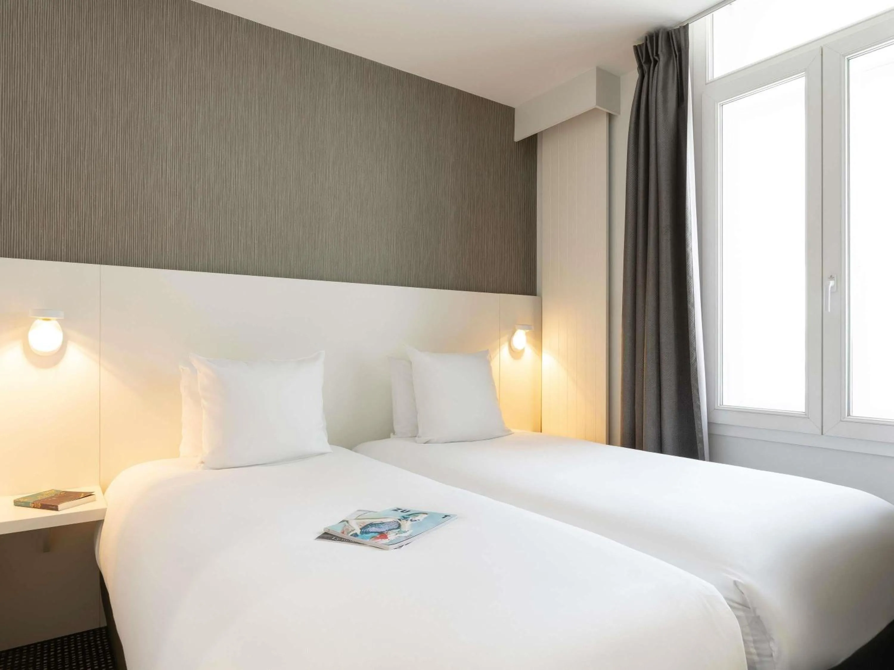 Bedroom, Bed in Mercure Strasbourg Centre Petite France