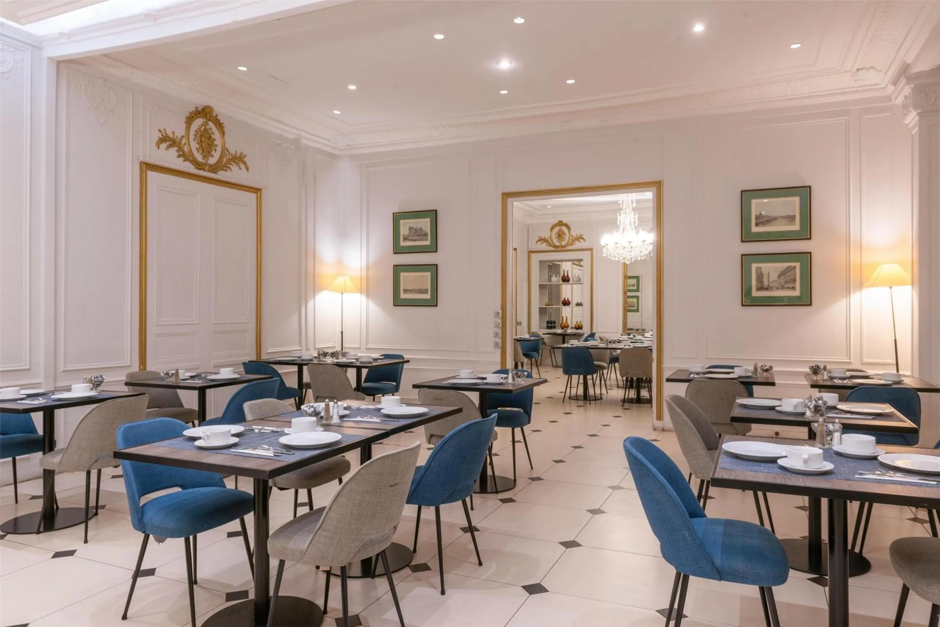 Breakfast in Best Western Ronceray Opéra