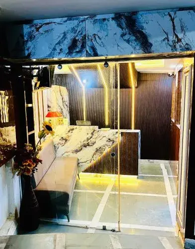 Taj 3 Star Hotel Agra Near Taj Mahal Taj 3 Star Hotel Agra Near Taj Mahal