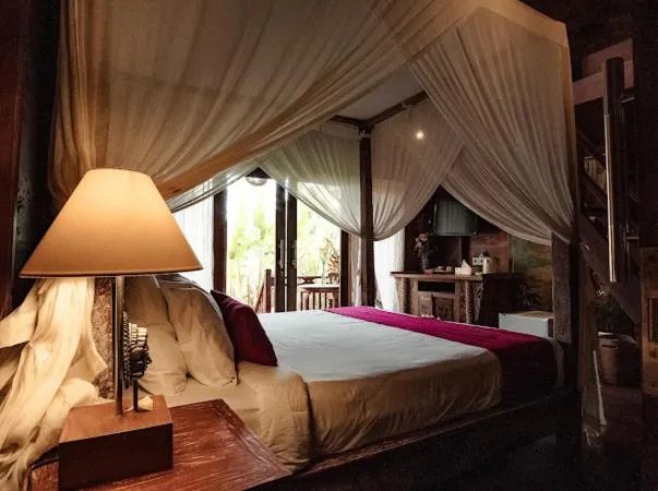 Bed in The Jungle Villa Family