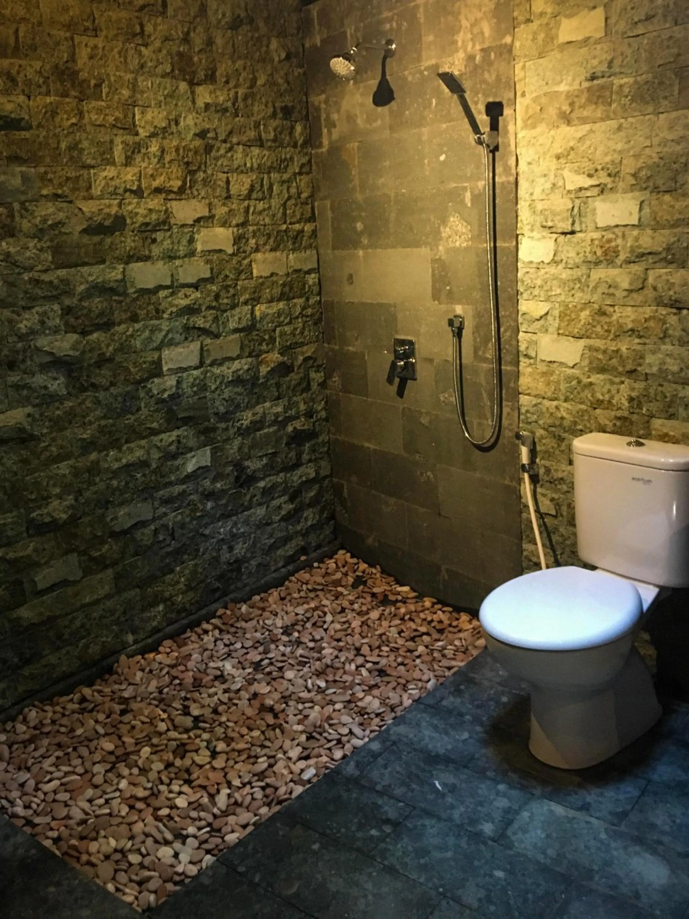 The Jungle Villa Family