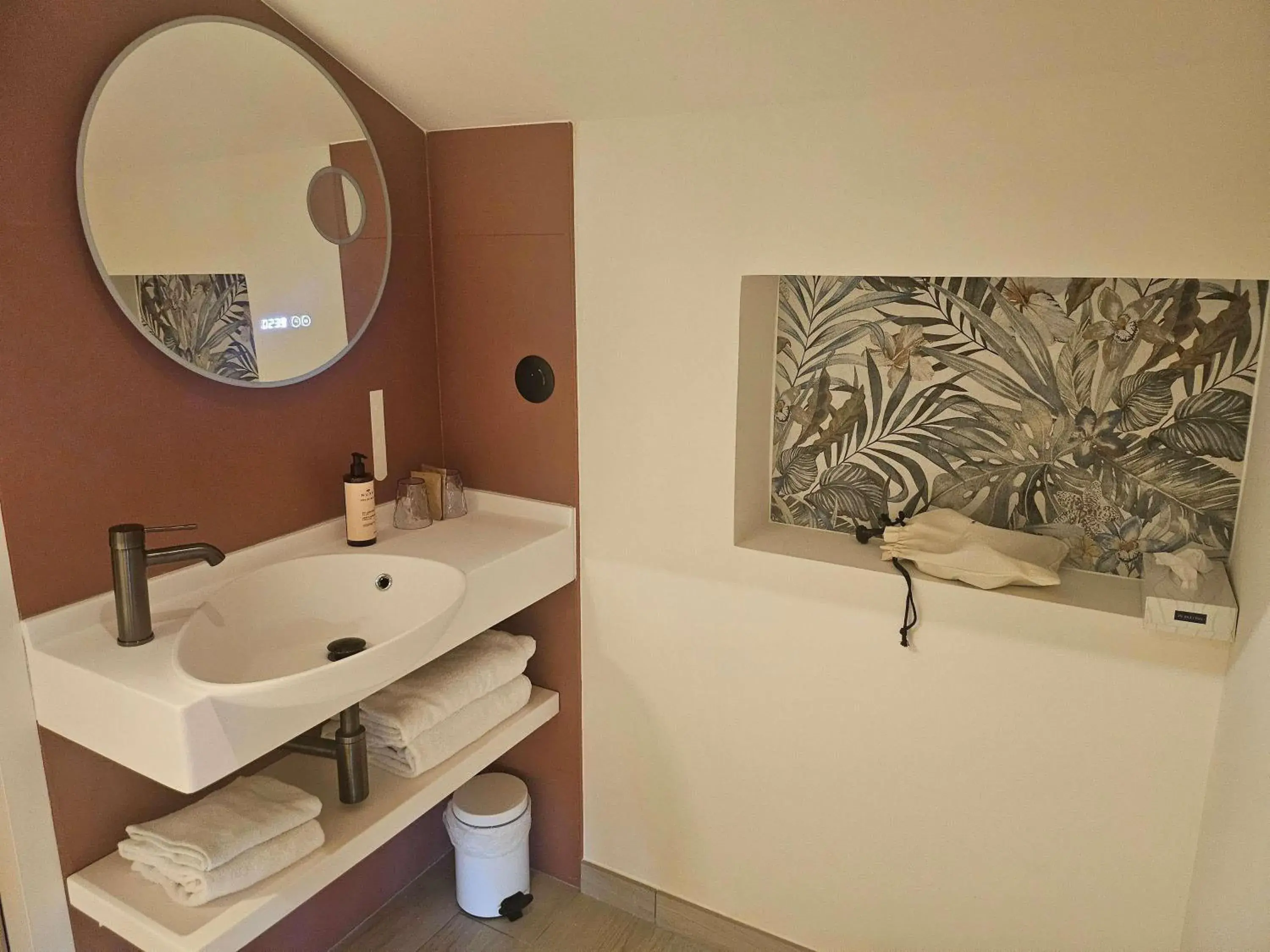 Bedroom in Mercure Albi Rives du Tarn Bedroom in Mercure Albi Rives du Tarn