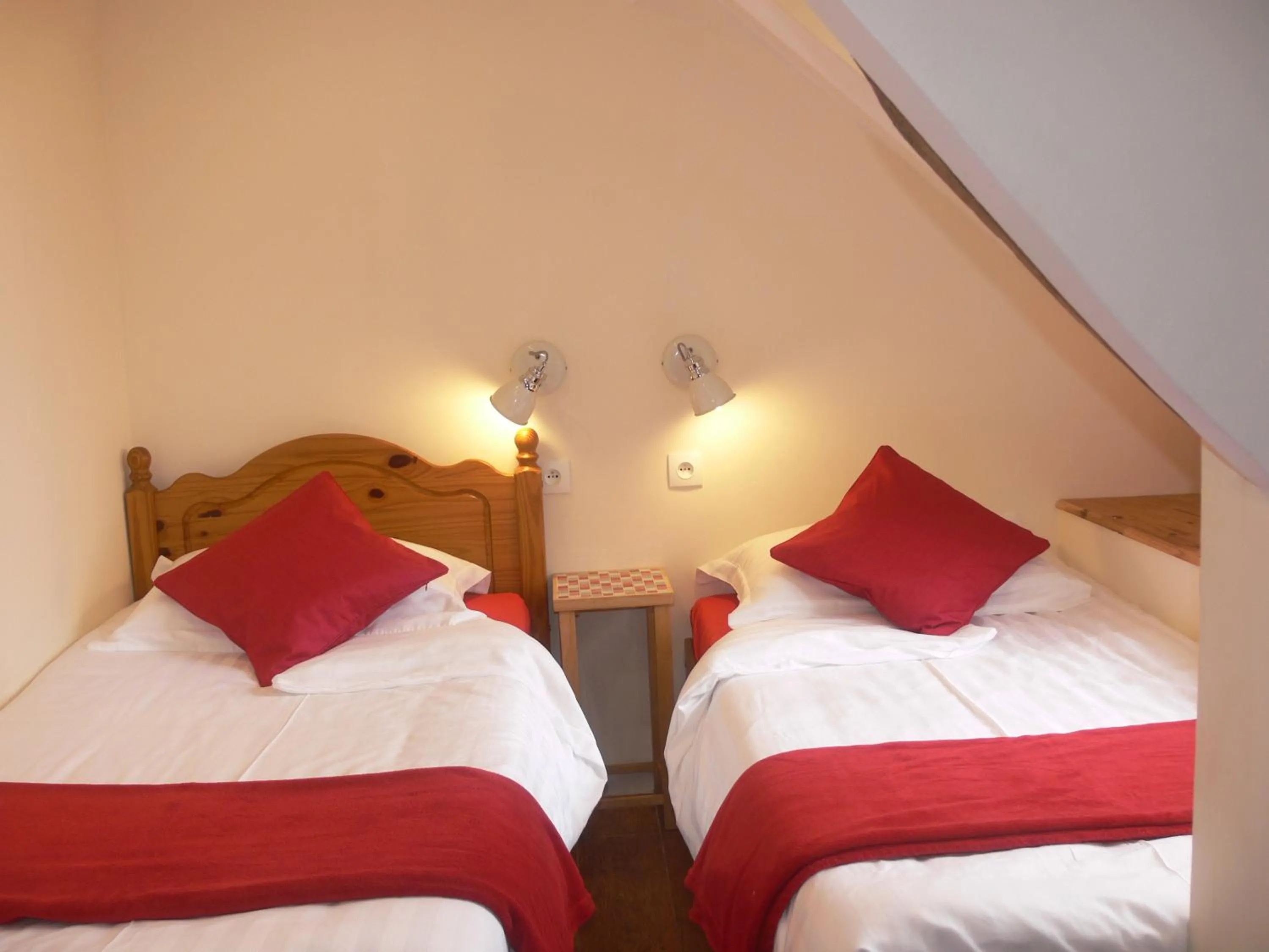 Bed in Le Jardin B&B
