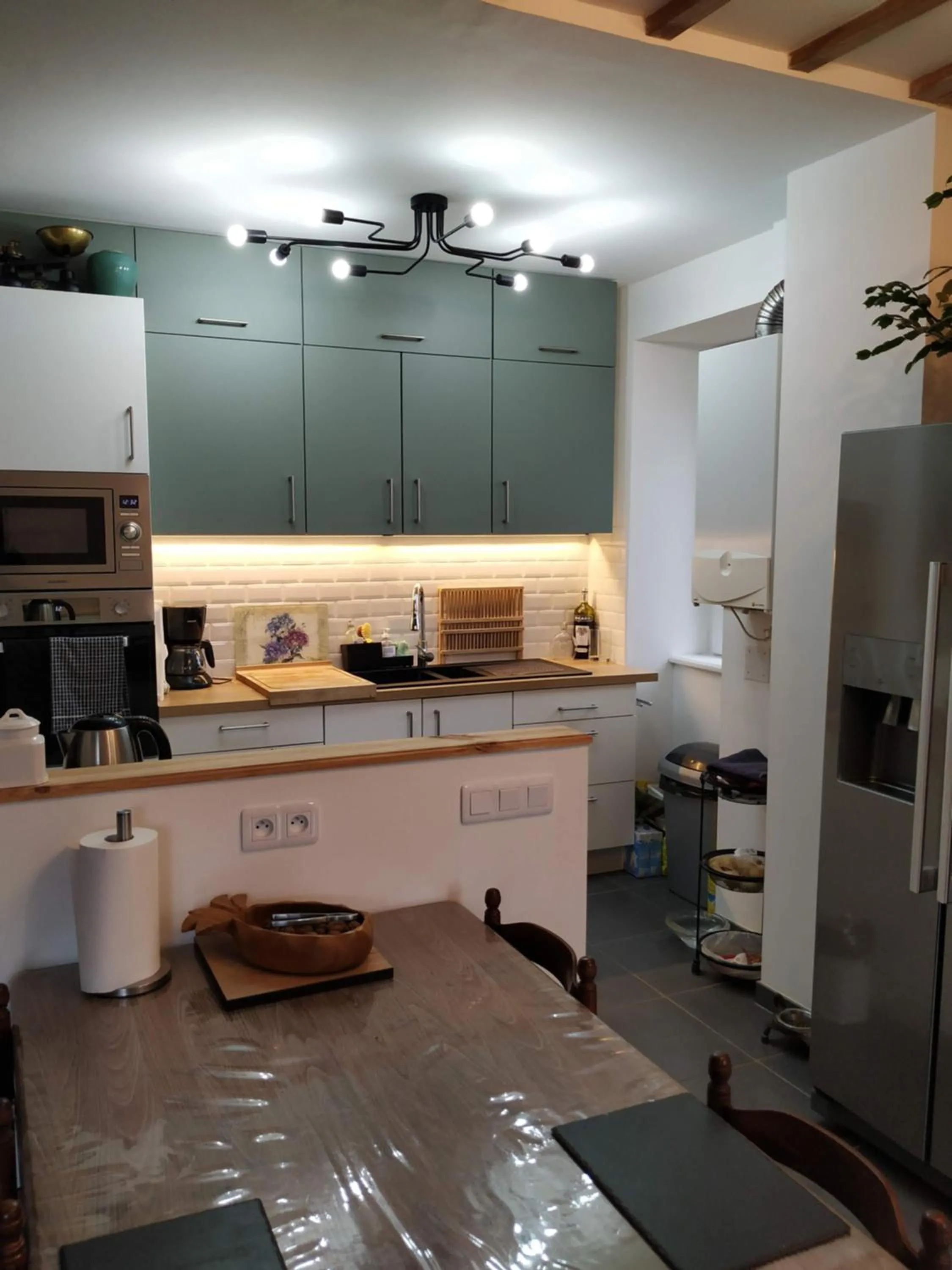 kitchen in Le Jardin B&B