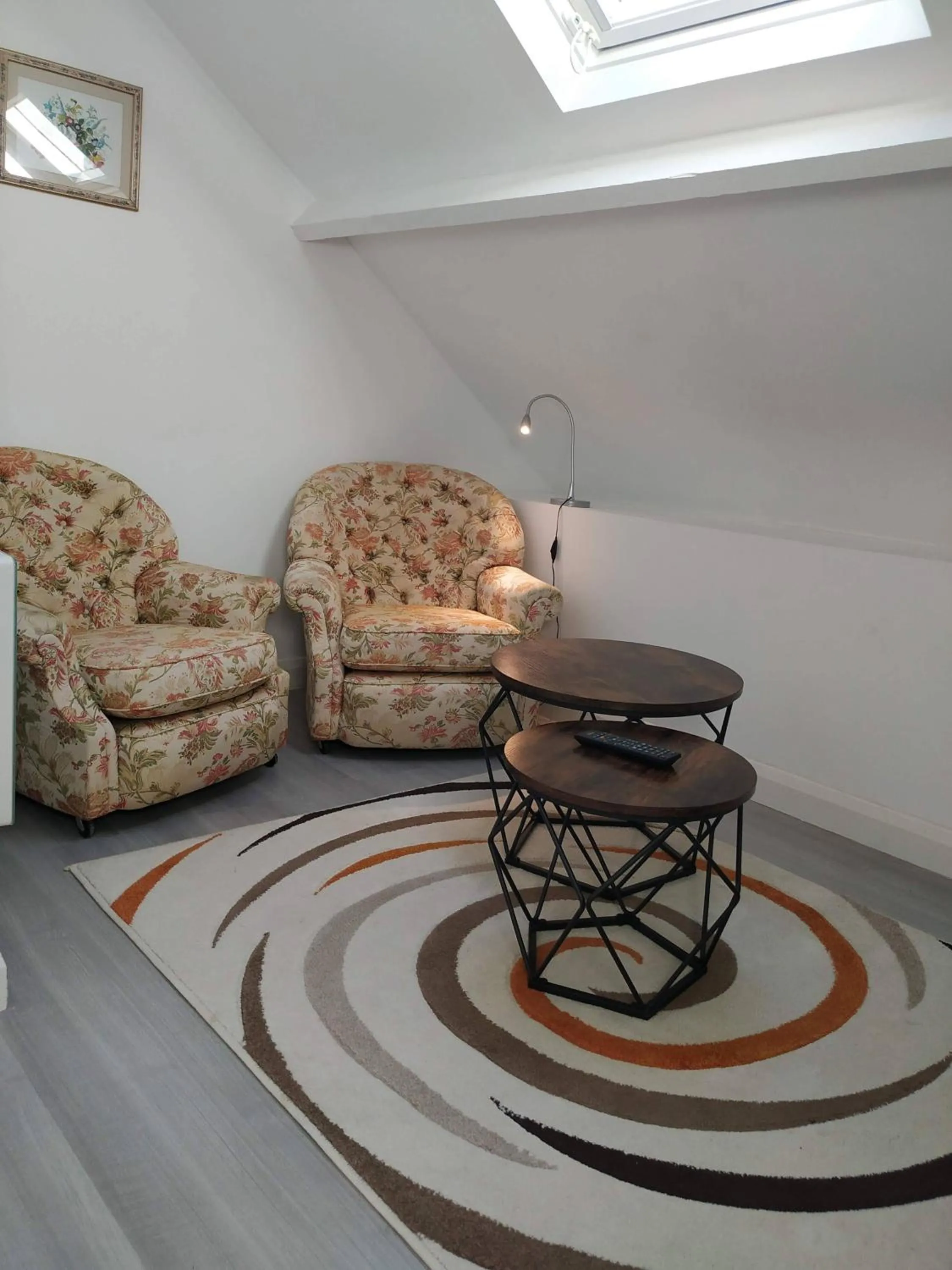 Seating area in Le Jardin B&B