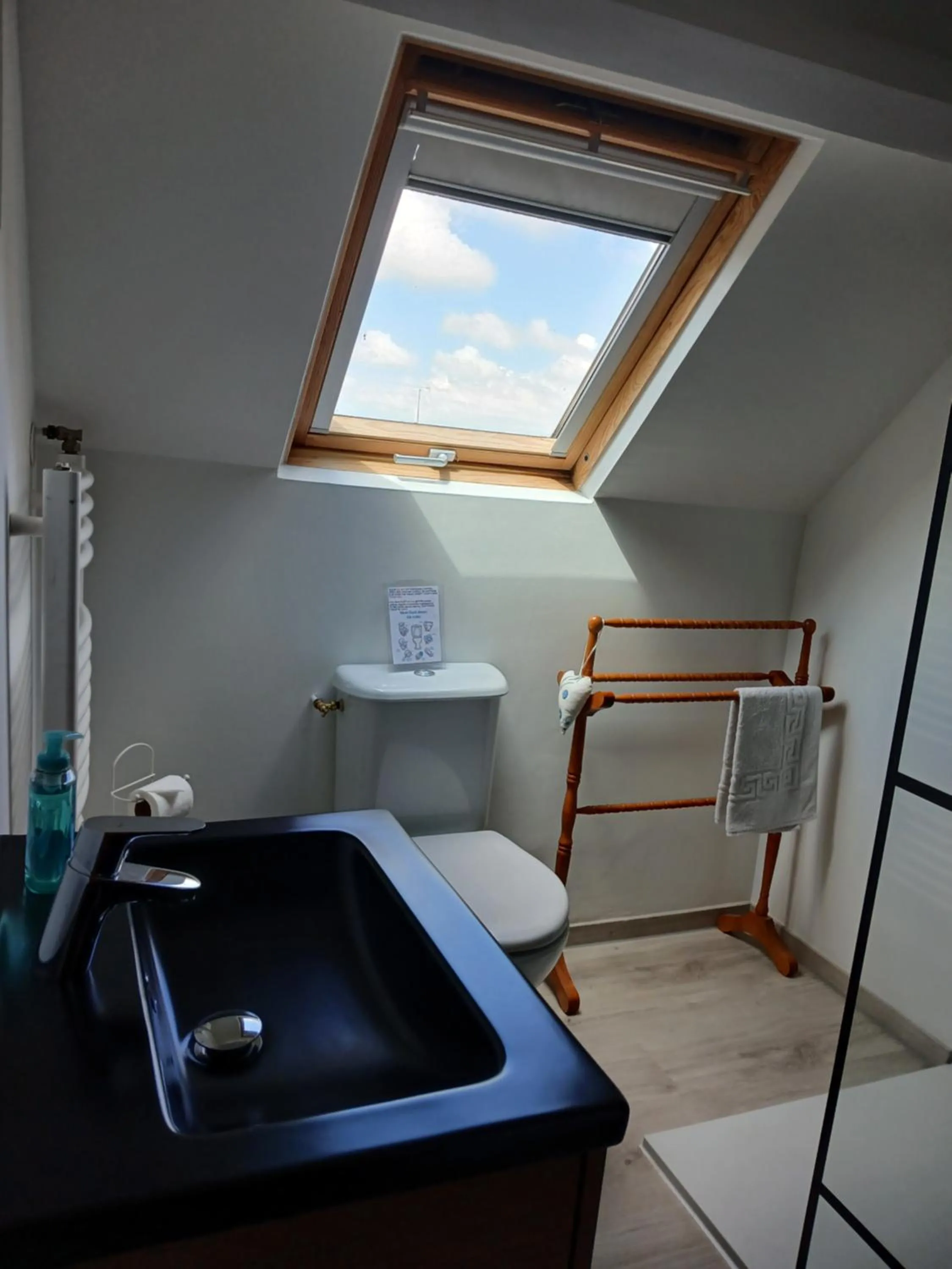 Bathroom in Le Jardin B&B