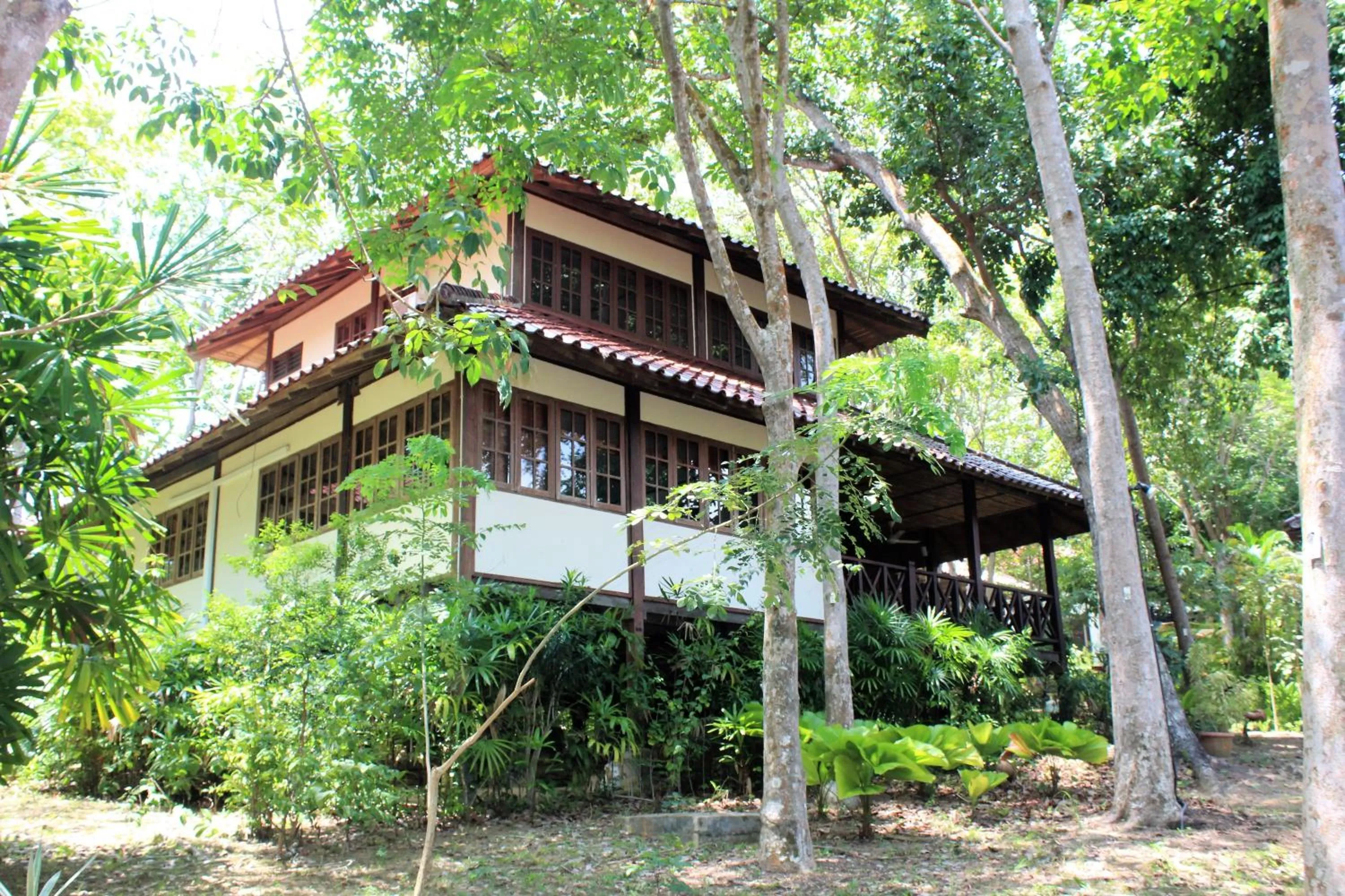 Property building in Nongsa Village