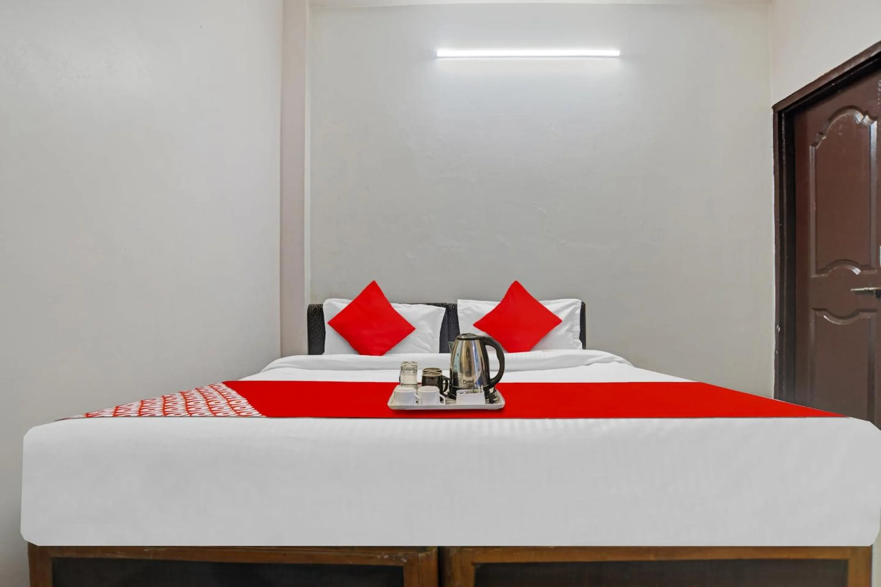 Bedroom, Bed in Hotel O SILVER PEACE