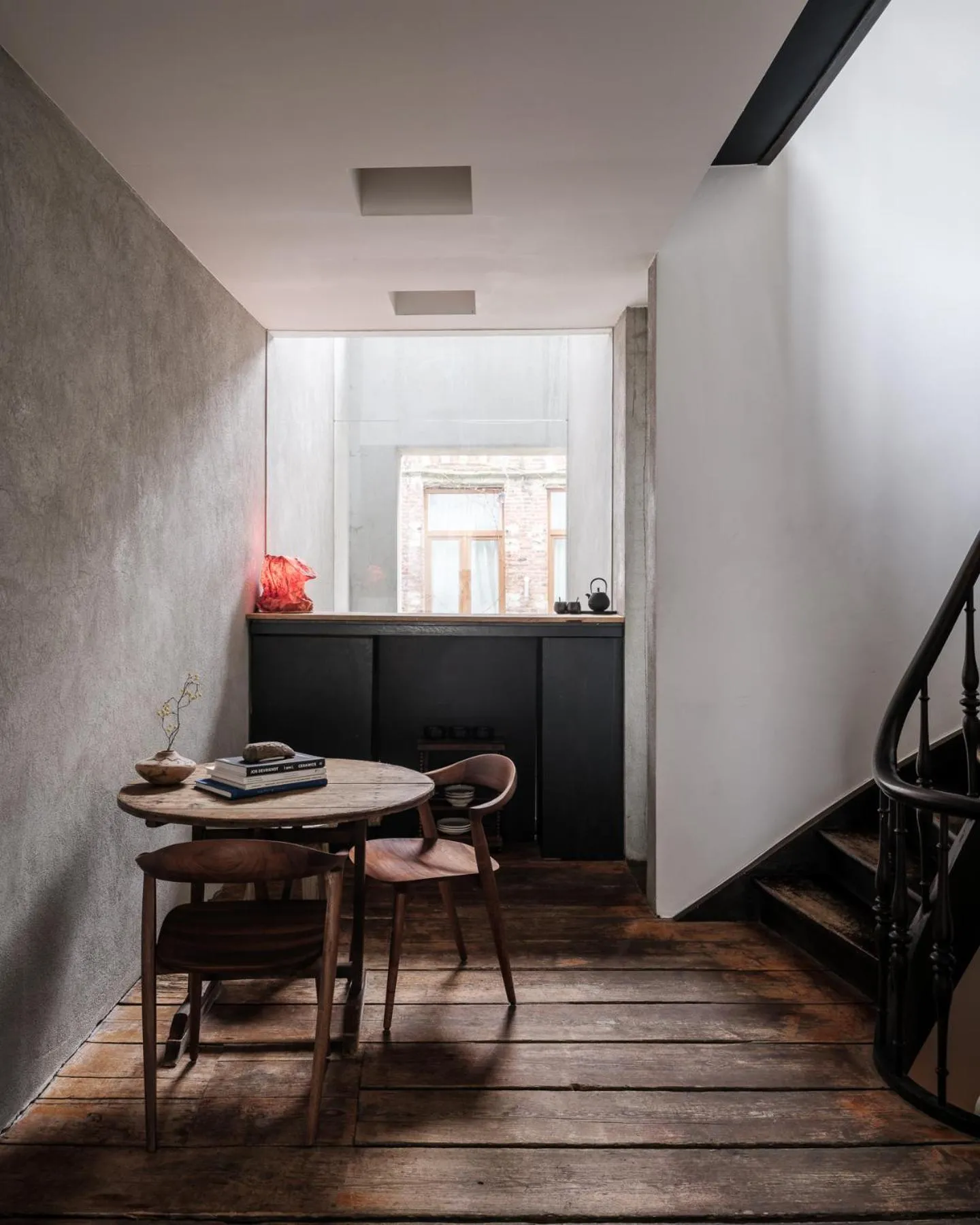Shelter 7