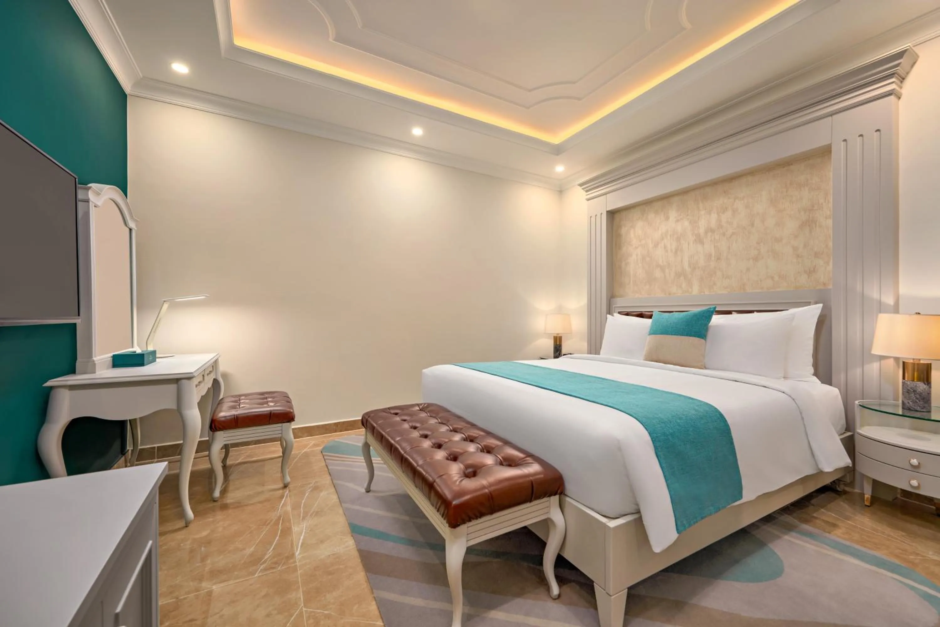 Bedroom, Bed in Mercure Nha Trang Beach