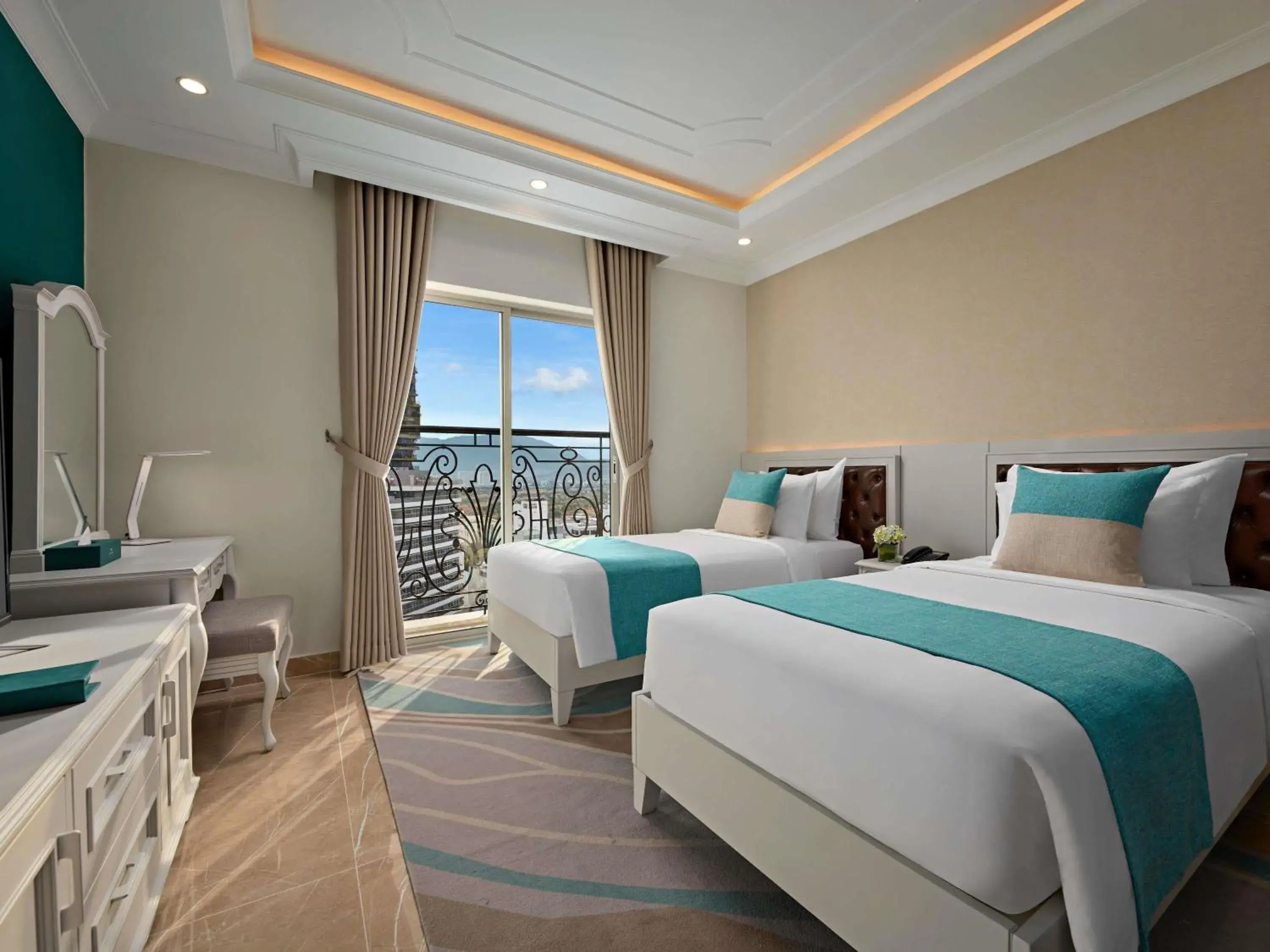 Classic Twin Room with City View in Mercure Nha Trang Beach Classic Twin Room with City View in Mercure Nha Trang Beach
