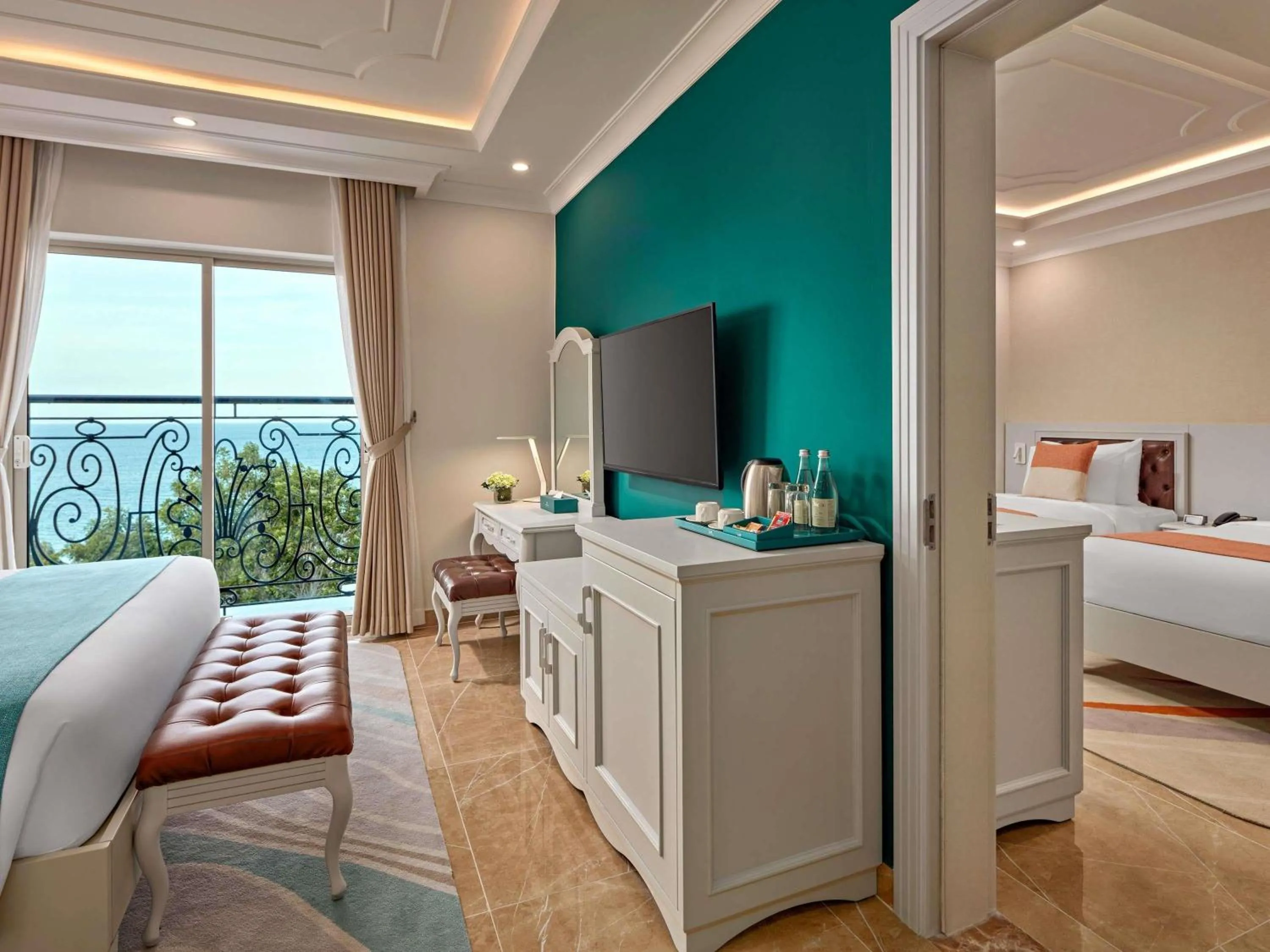 Bedroom, Bed in Mercure Nha Trang Beach
