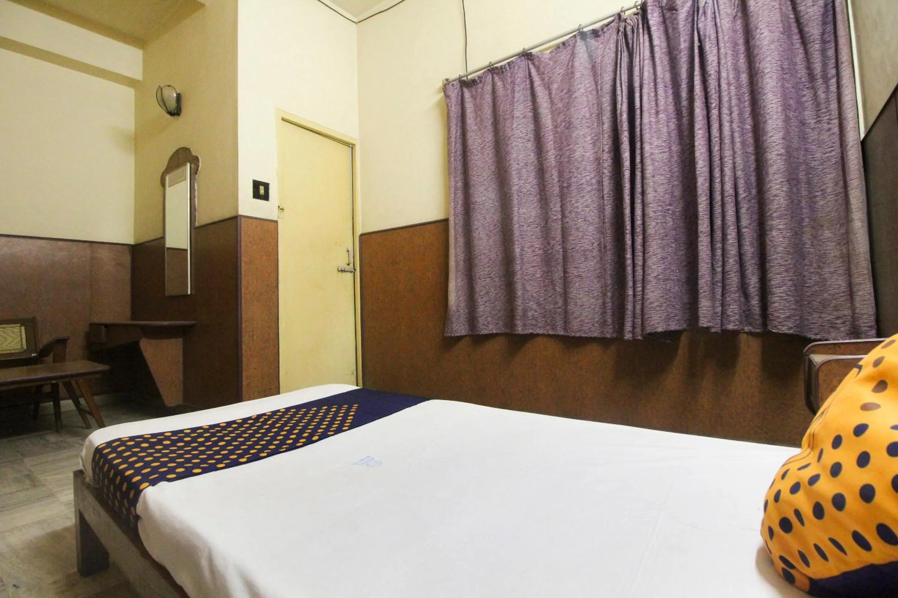 Bedroom, Bed in Super Hotel O Maruthi