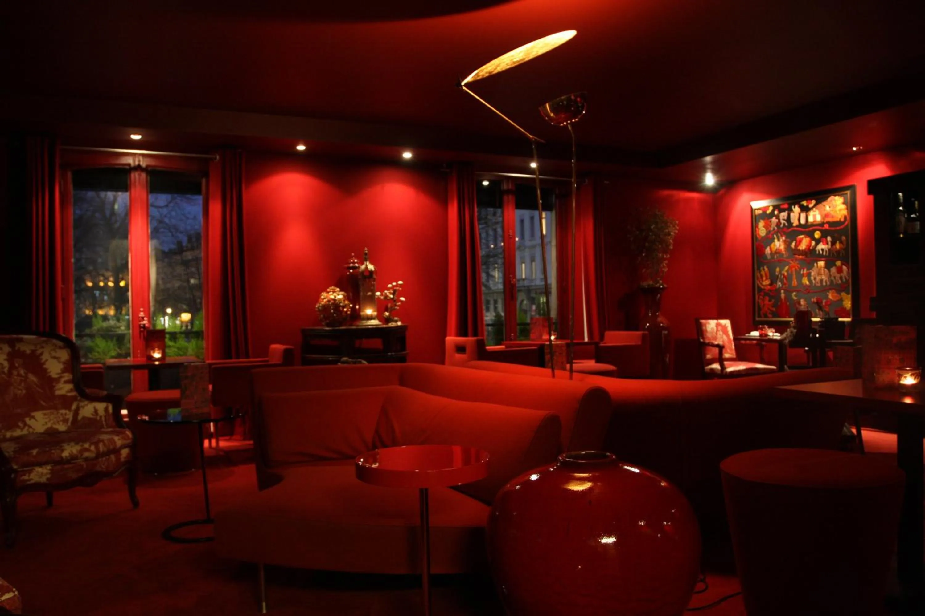 Lounge or bar in Le Royal Hotel Lyon - MGallery Collection