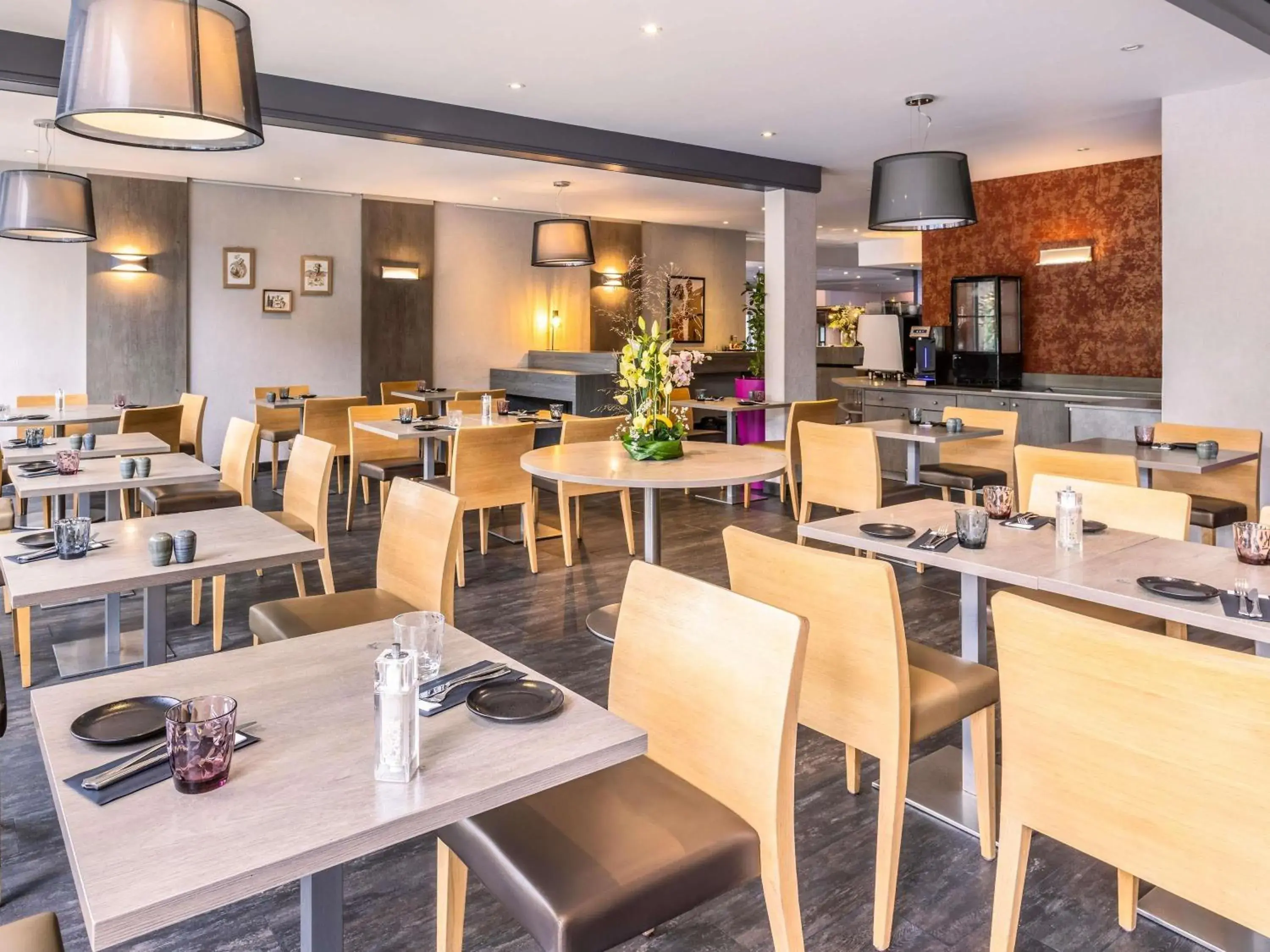 Property building in Mercure Strasbourg Aéroport Property building in Mercure Strasbourg Aéroport