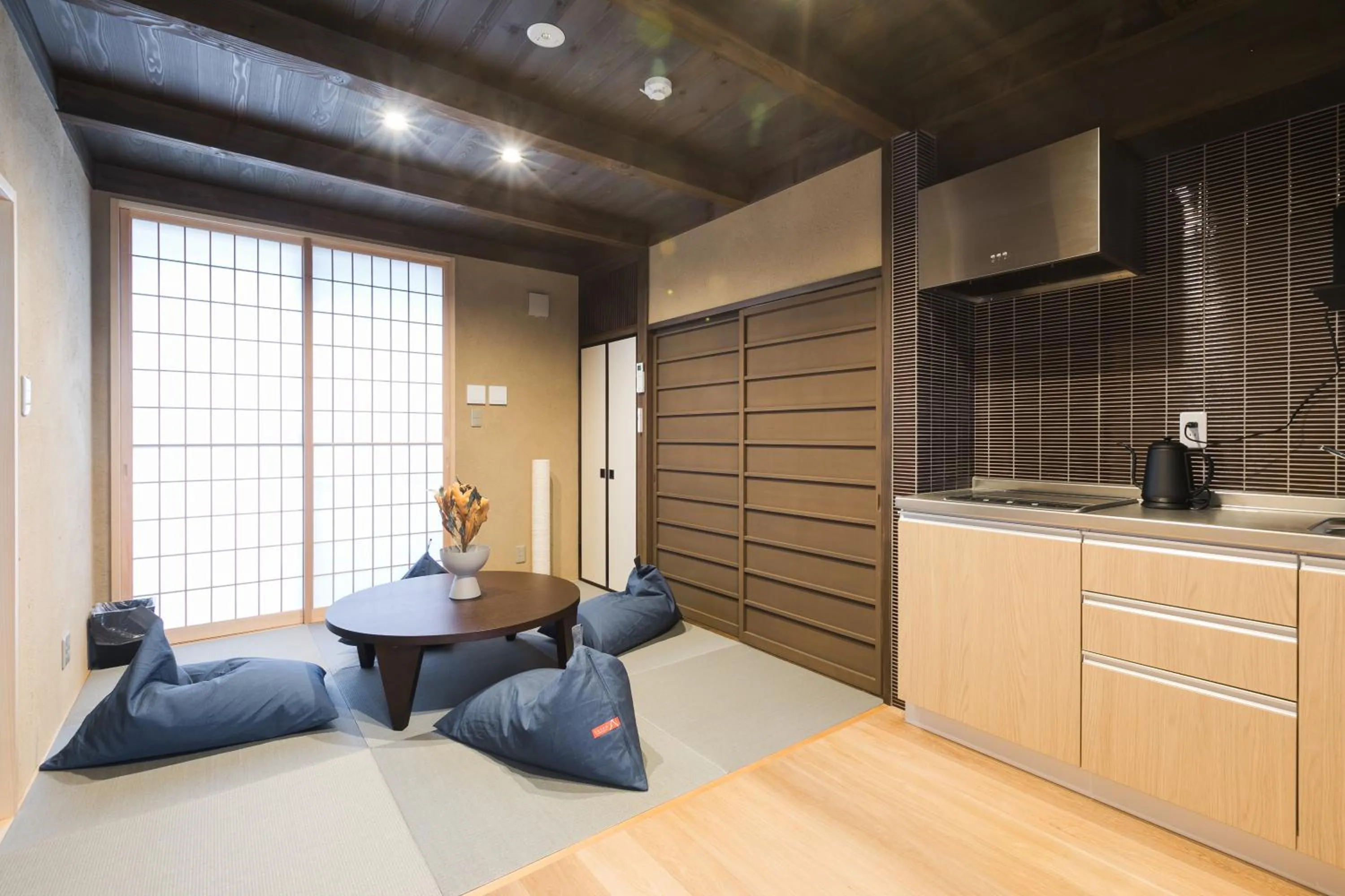 Kitchen or kitchenette in No.8 Kyoto