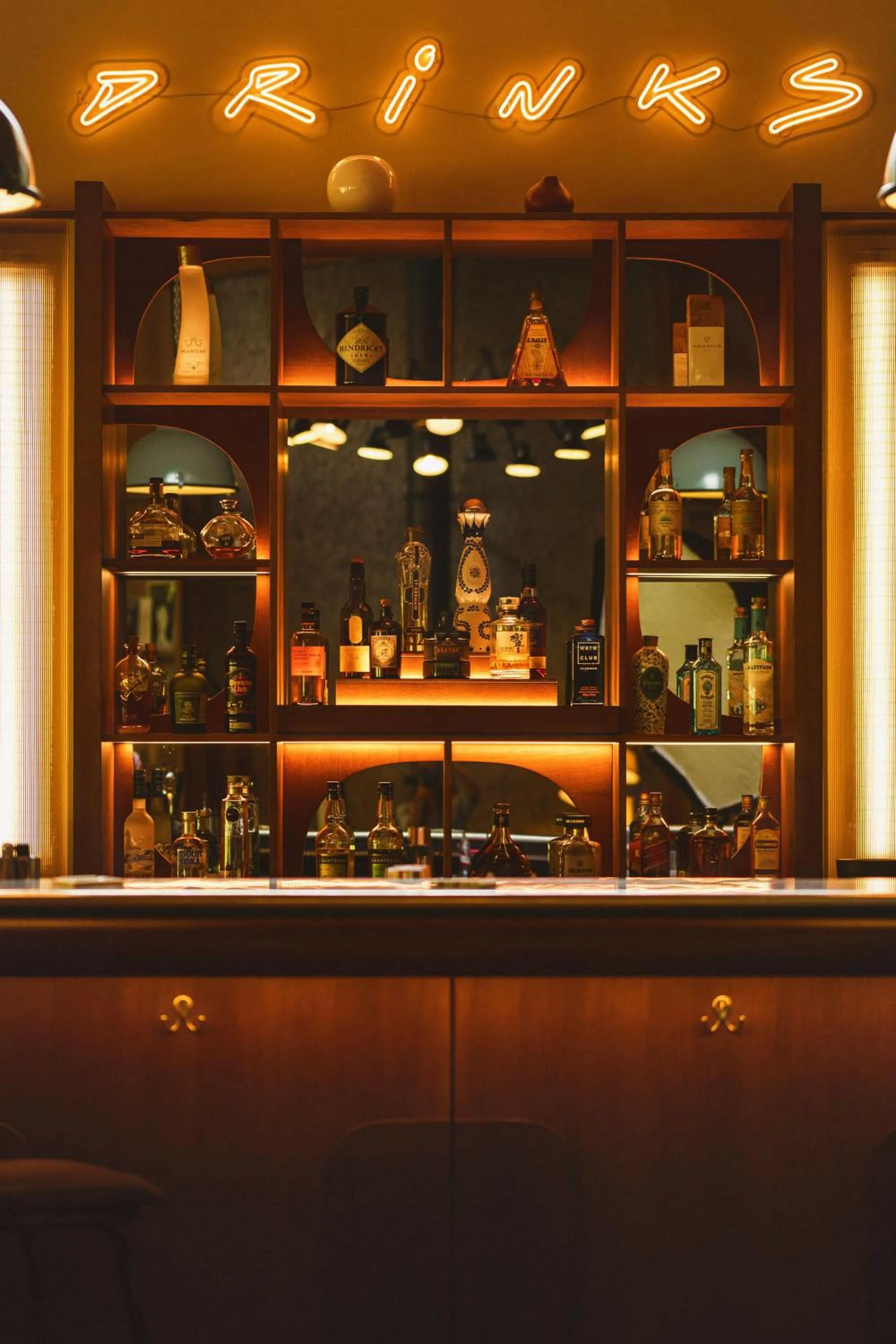 Lounge or bar in Big Sky Hotel & Spa