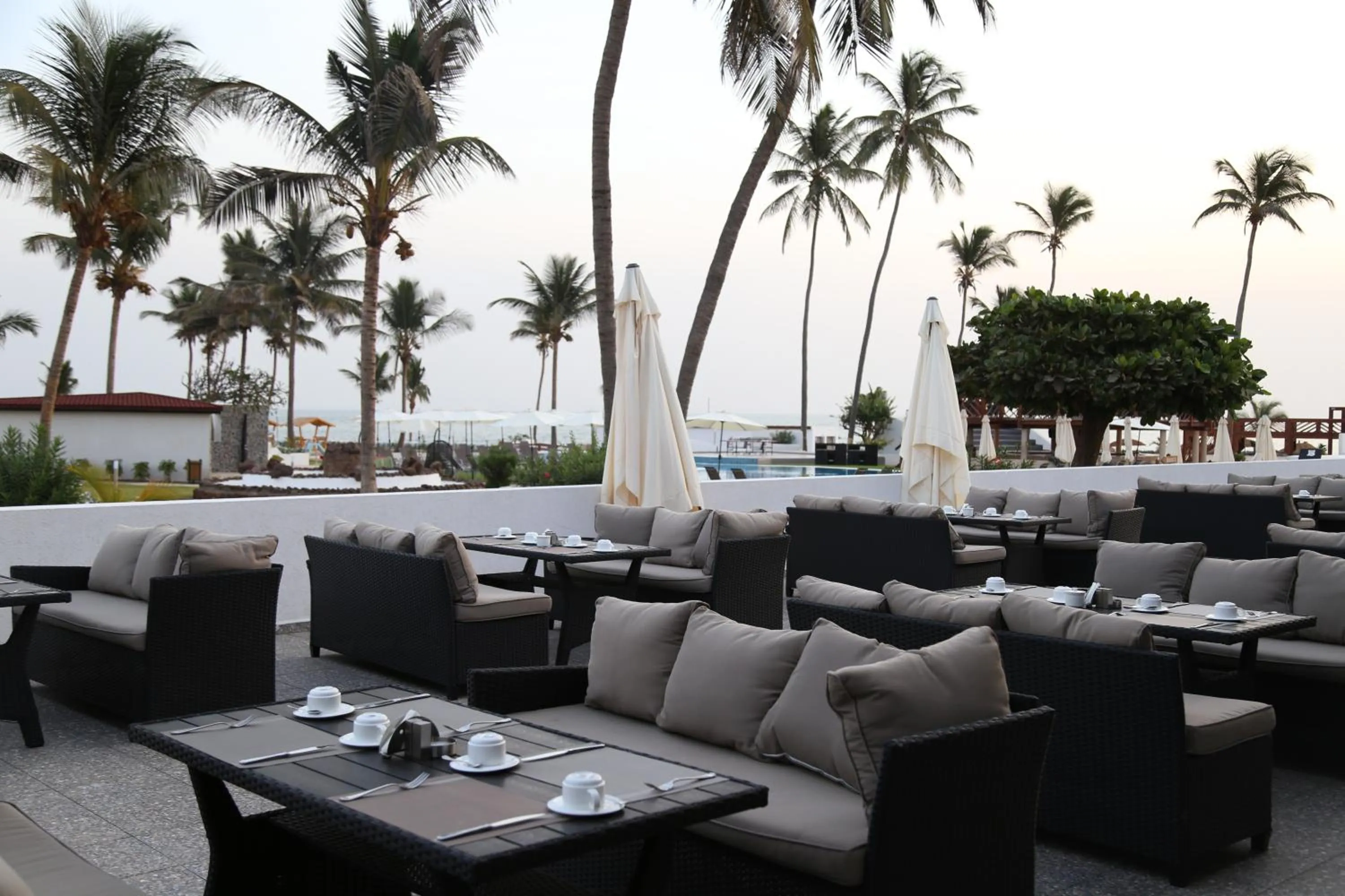 Sunbeach Hotel & Resort