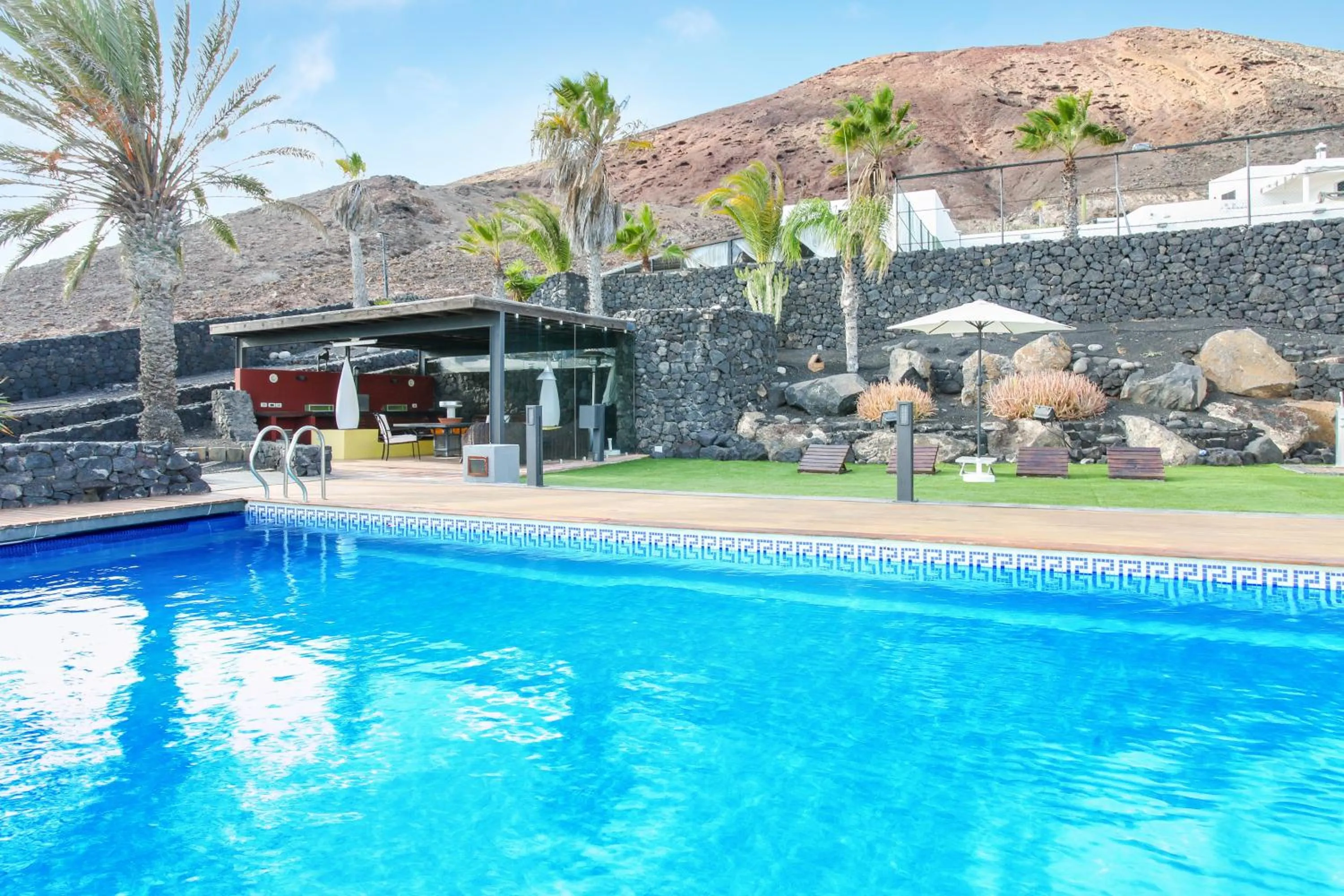 Property building in Villa Abaego
