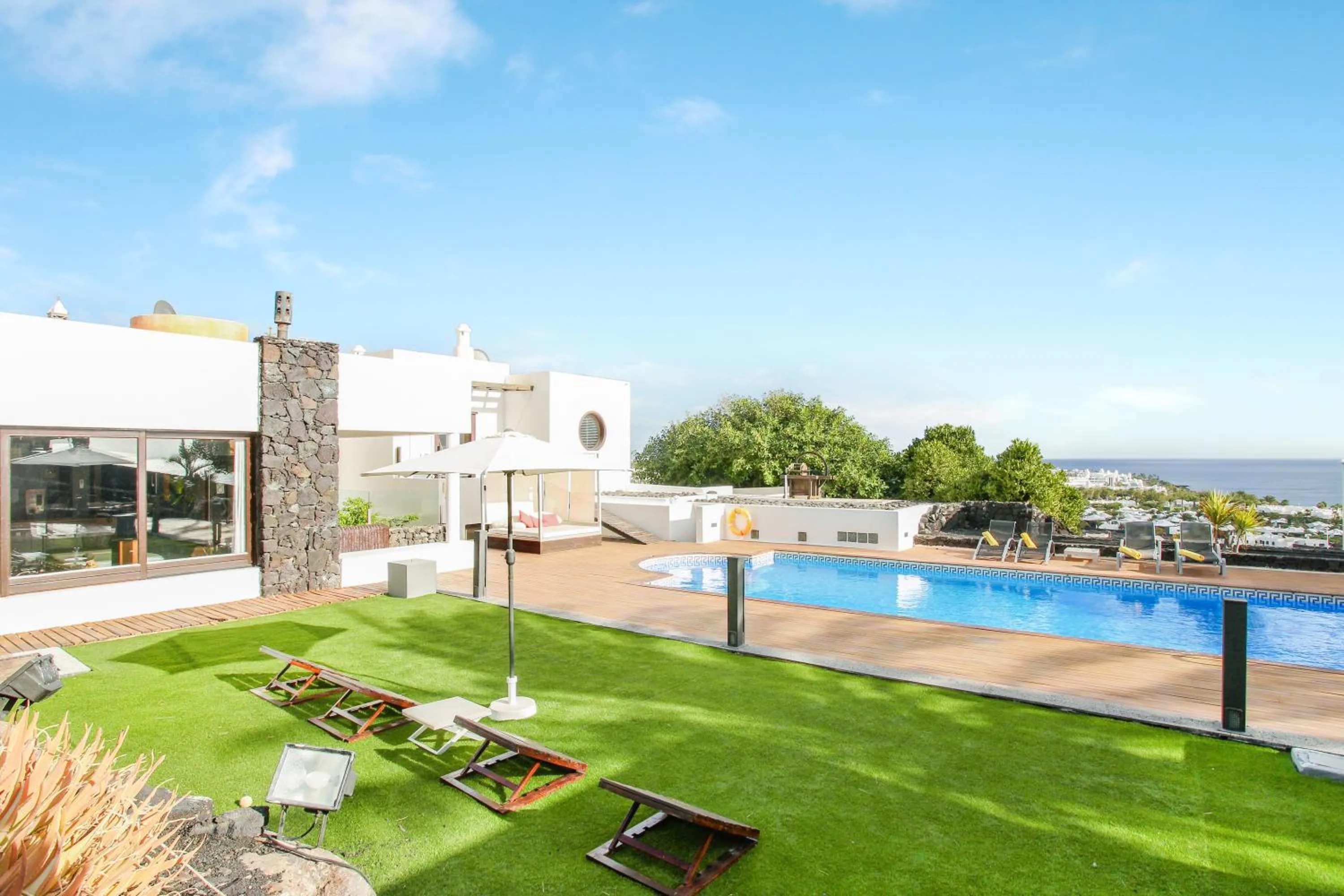 Property building in Villa Abaego