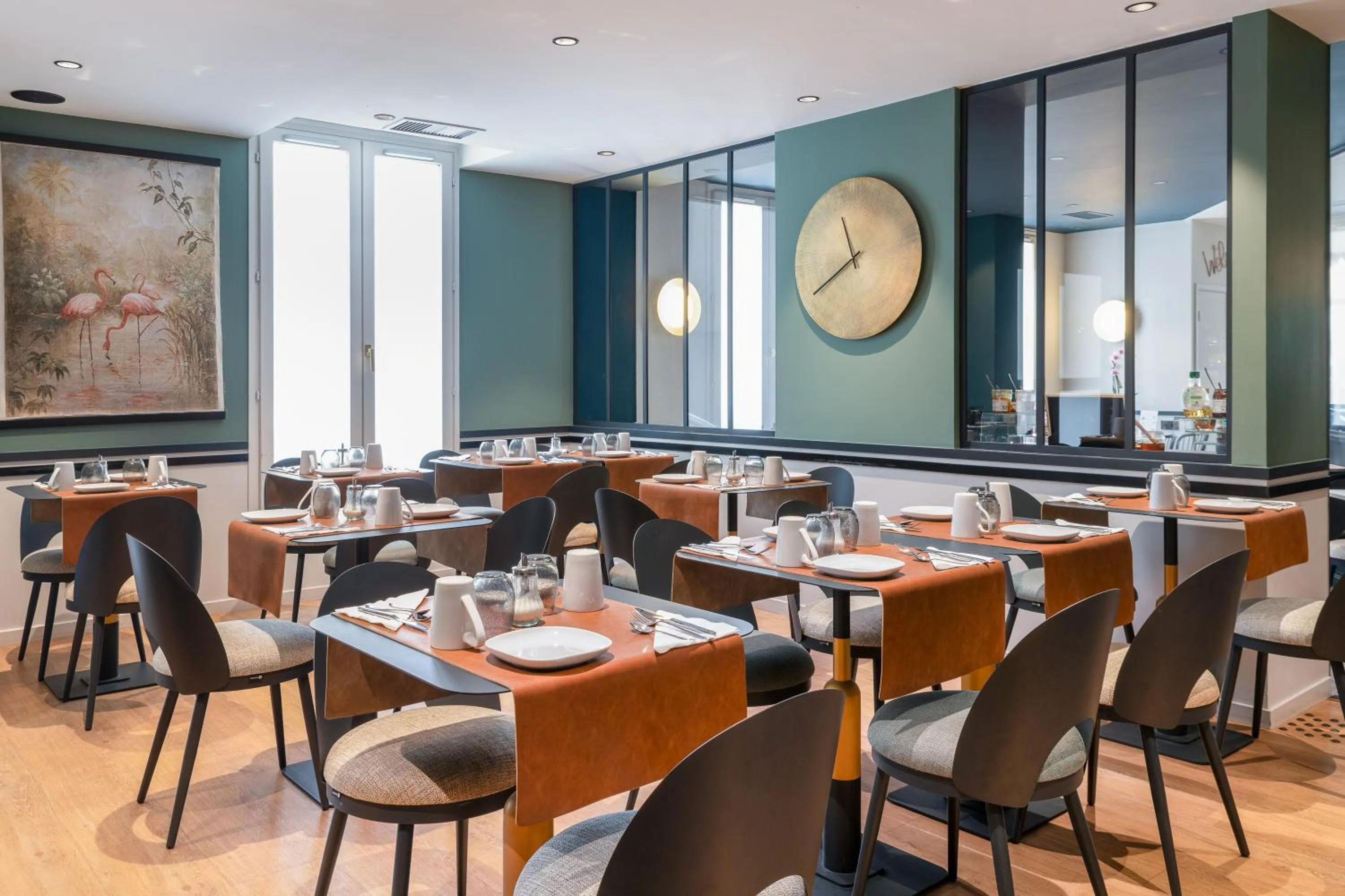 Breakfast in Best Western Hotel du Pont Wilson