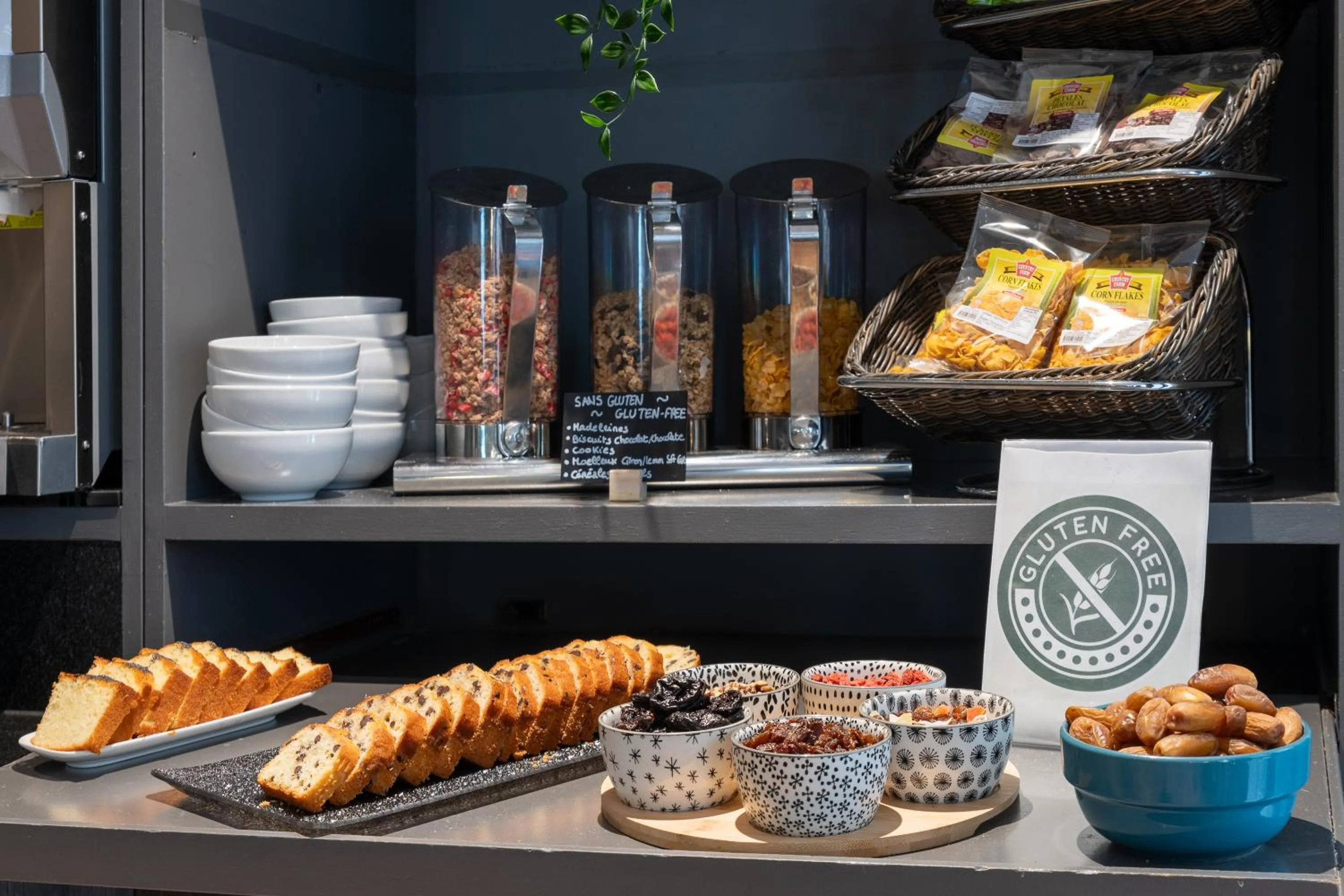 Breakfast in Best Western Hotel du Pont Wilson