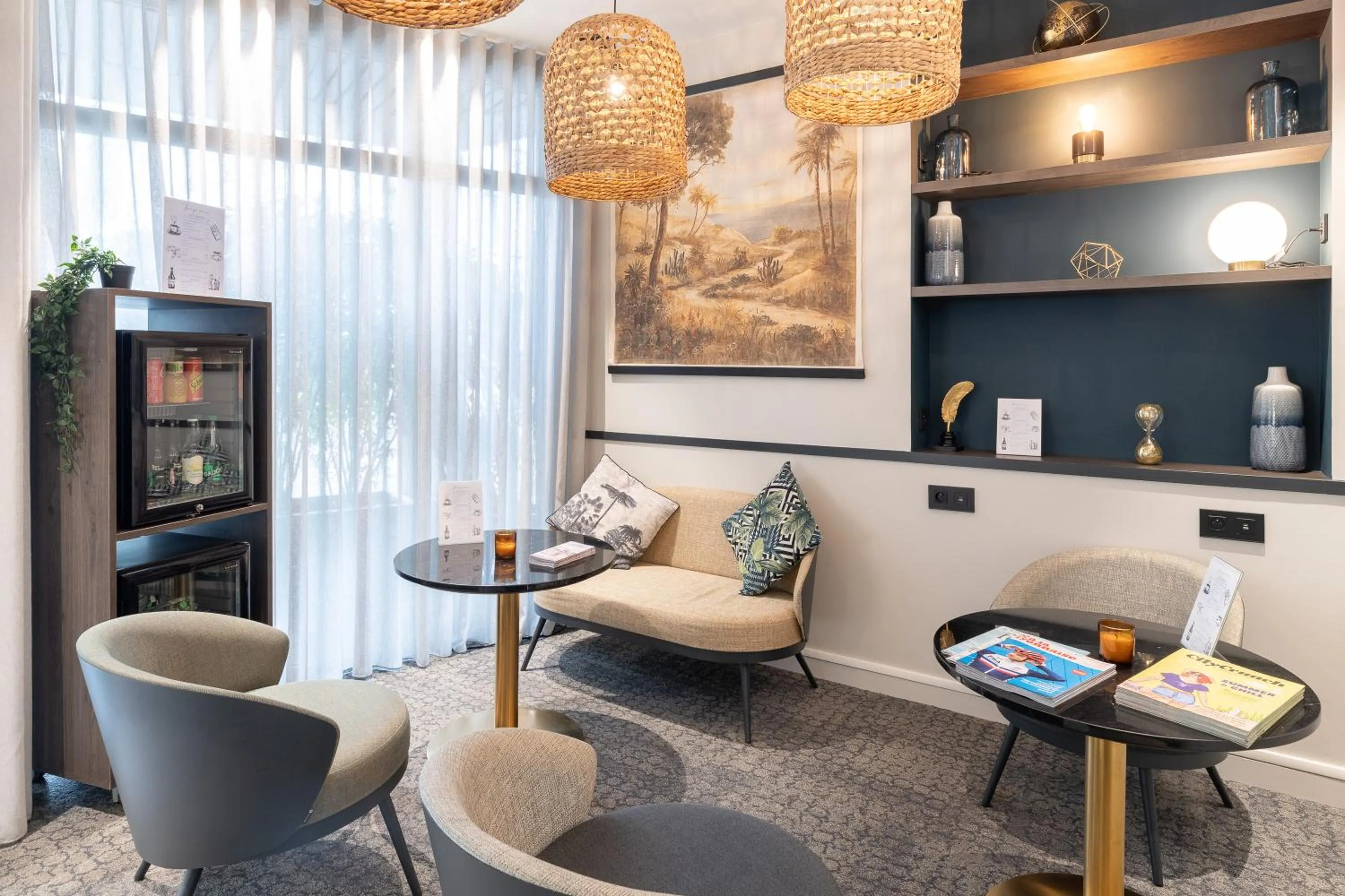 Lobby or reception in Best Western Hotel du Pont Wilson