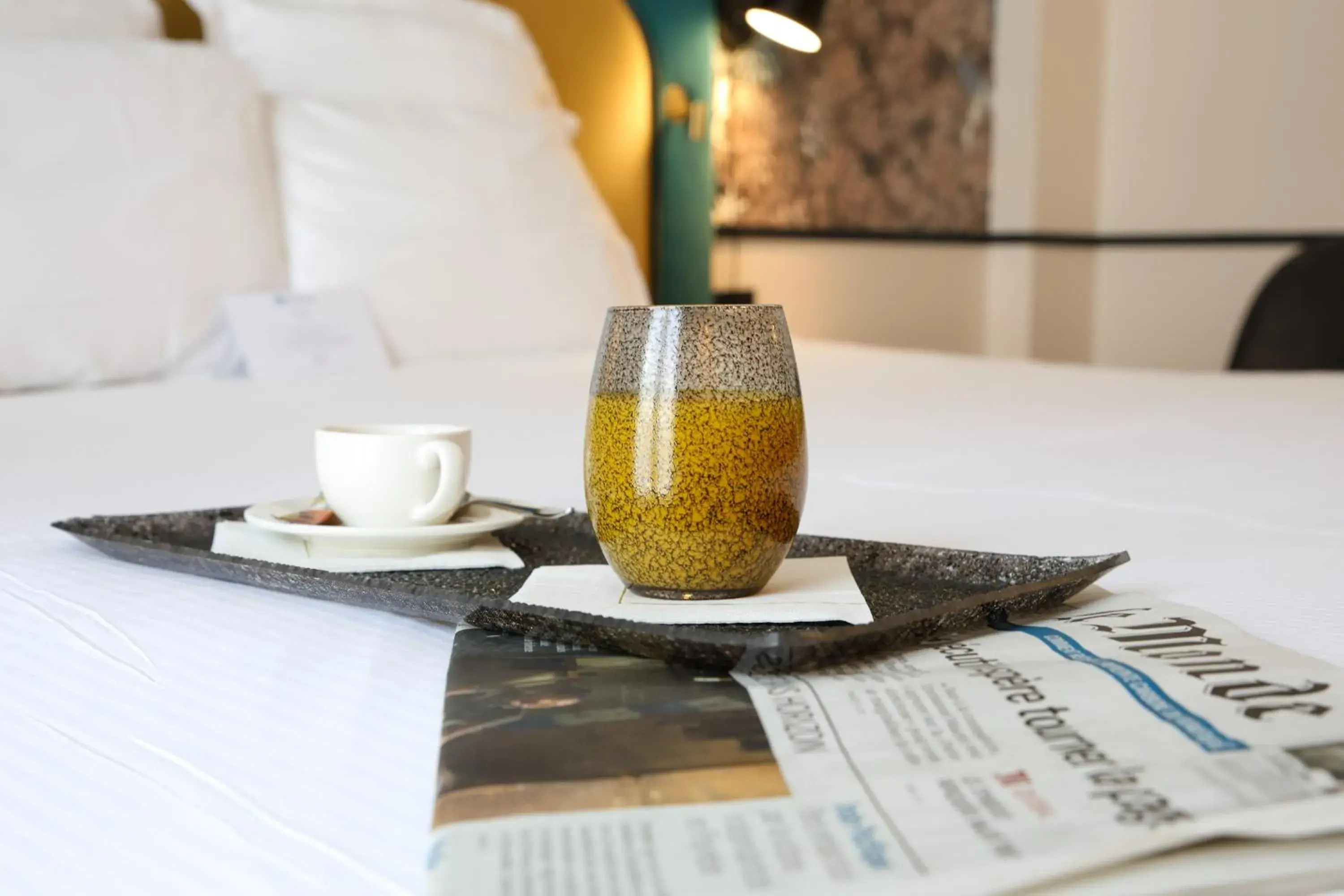 Breakfast, Bed in Best Western Hotel du Pont Wilson Breakfast, Bed in Best Western Hotel du Pont Wilson