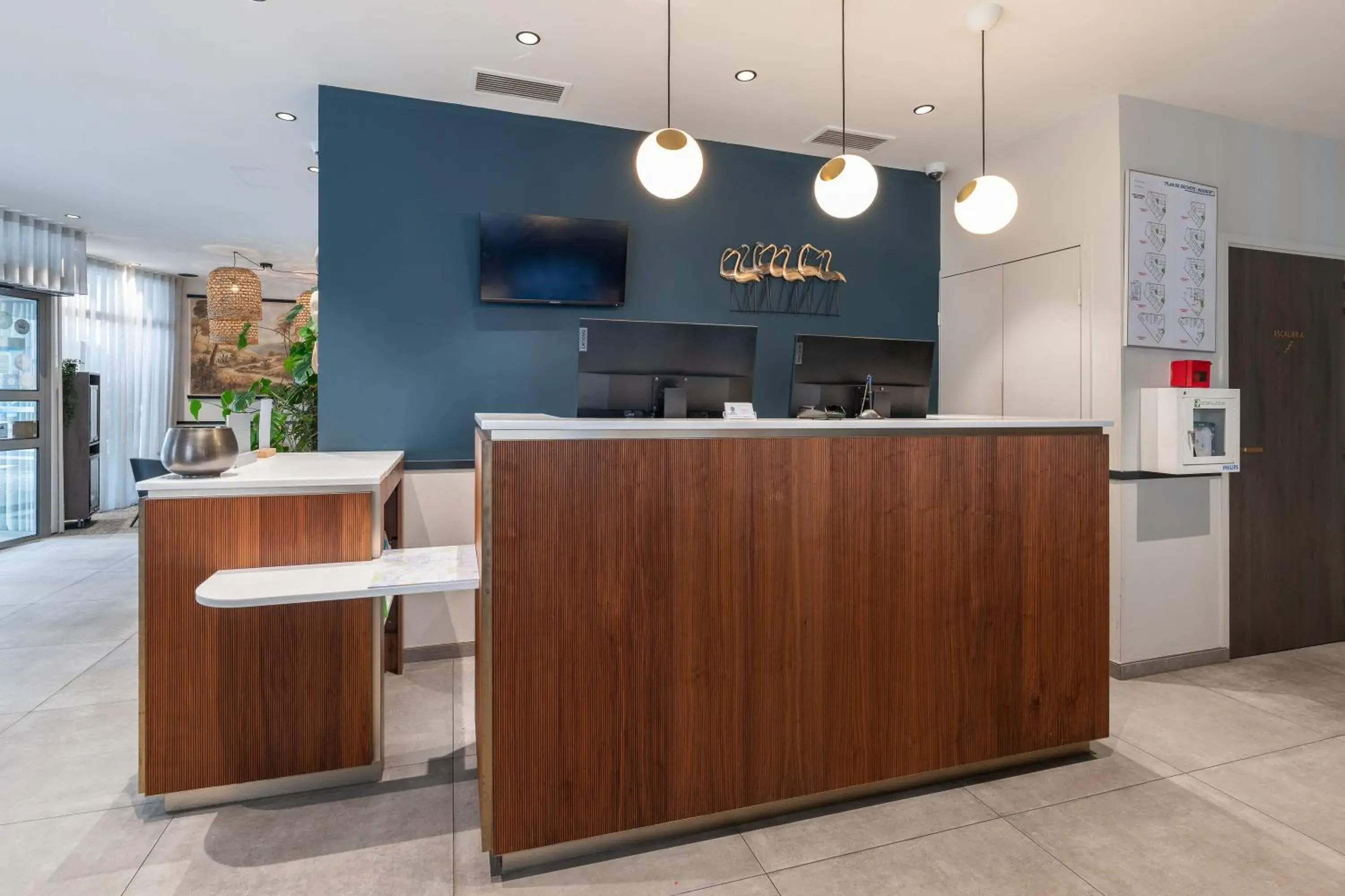 Lobby or reception in Best Western Hotel du Pont Wilson Lobby or reception in Best Western Hotel du Pont Wilson