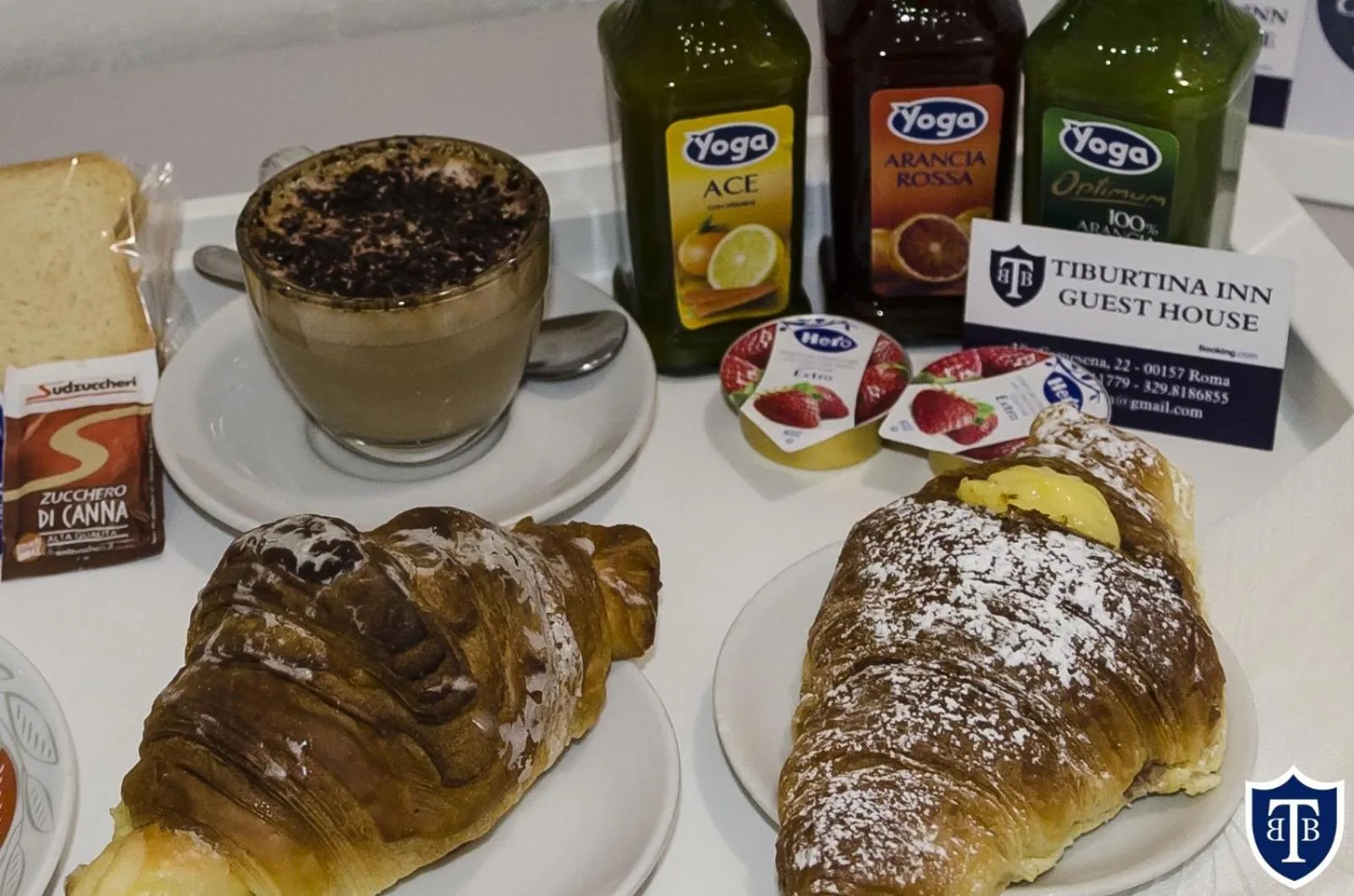 Breakfast in TIBURTINA INN GUEST HOUSE