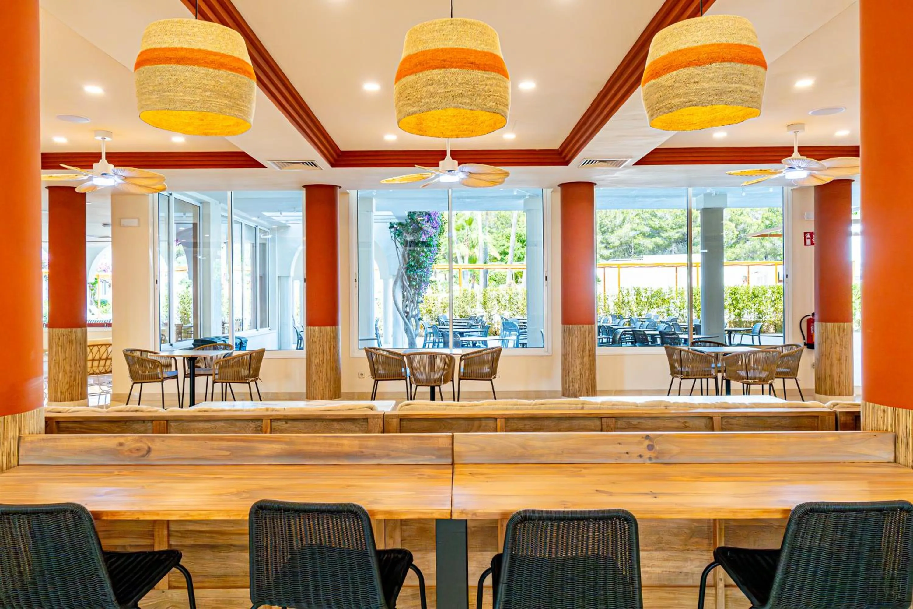 Lounge or bar in Hotel Rosella affiliated by Intelier