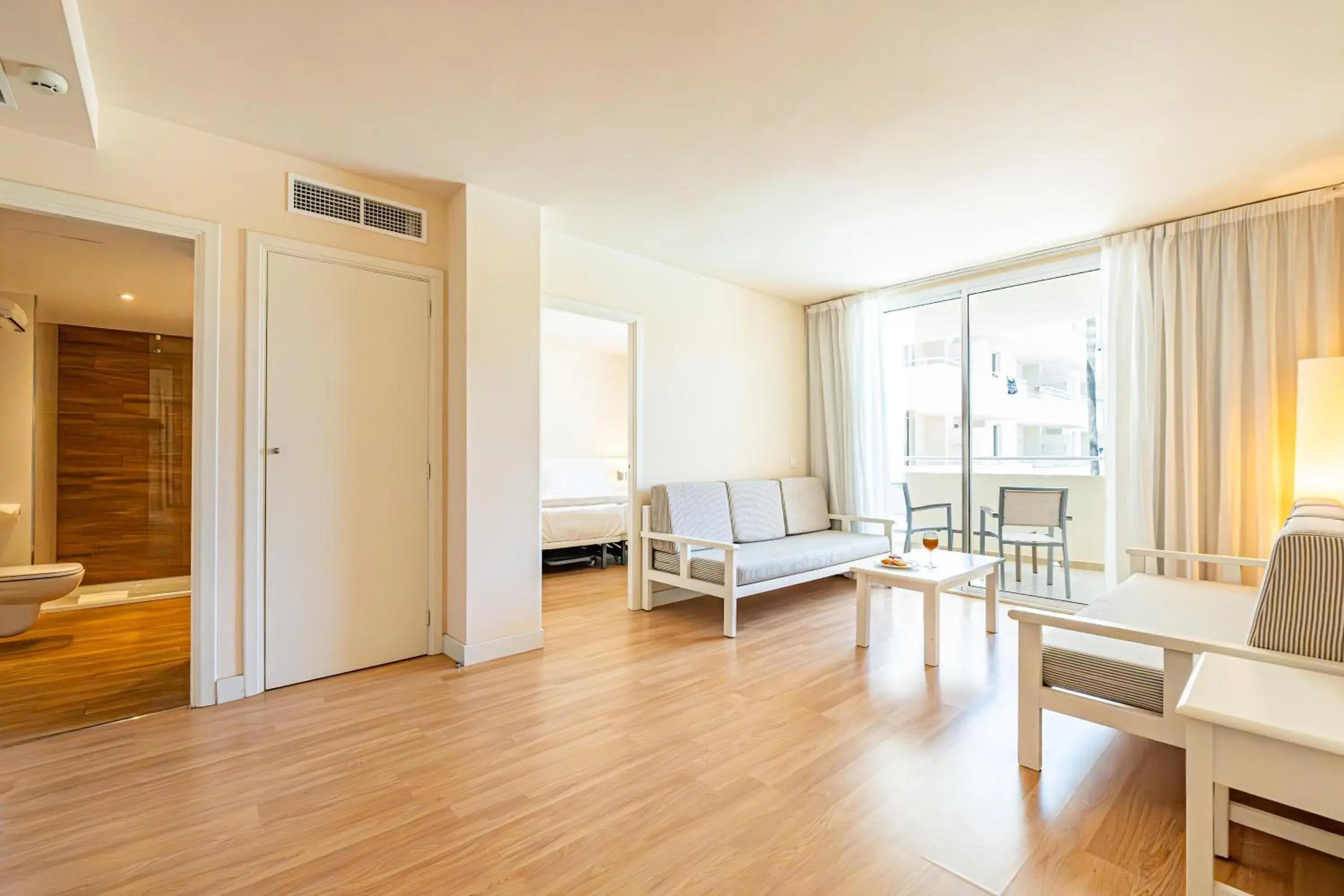 Living room in Hotel Rosella affiliated by Intelier Living room in Hotel Rosella affiliated by Intelier