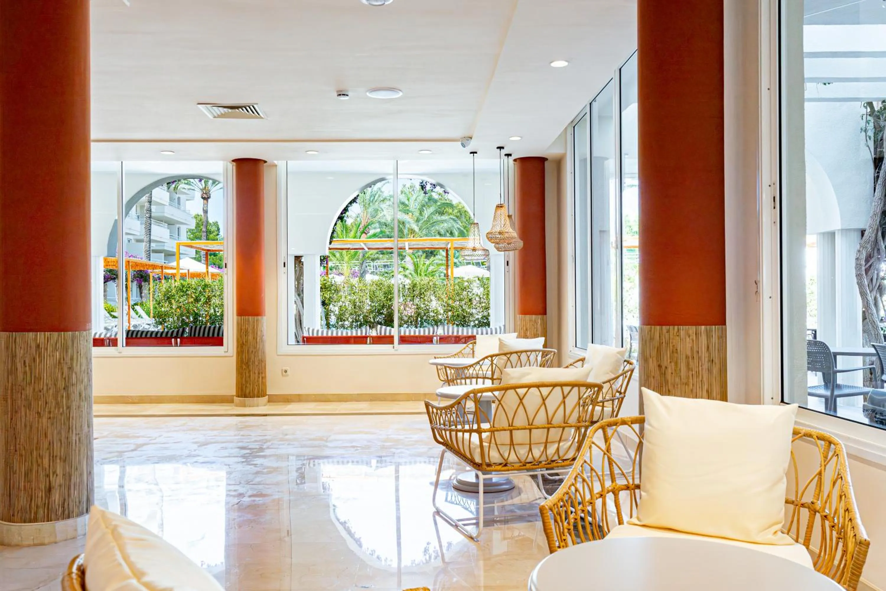 Lobby or reception in Hotel Rosella affiliated by Intelier