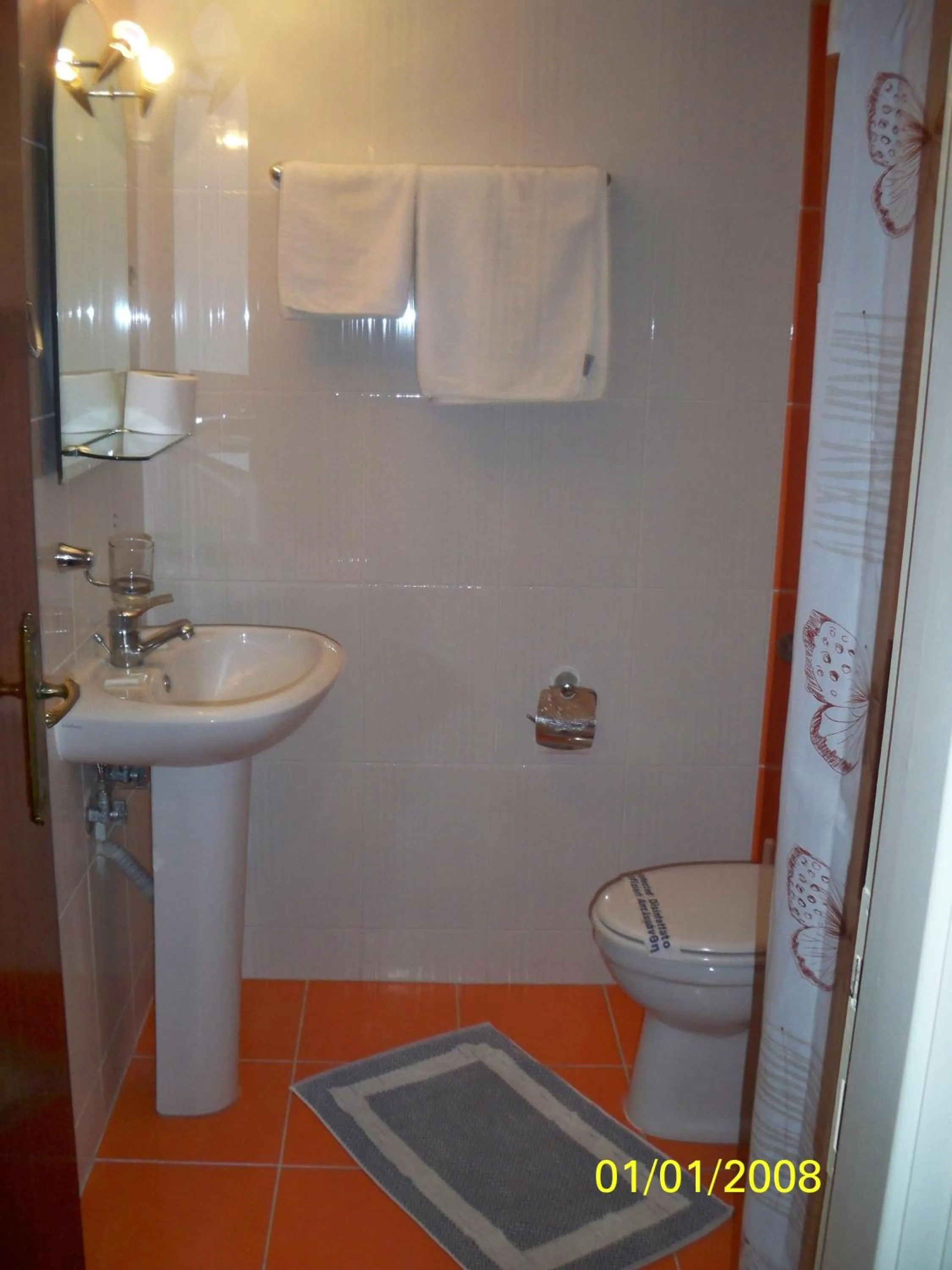 Bathroom in Theoxenia Paralio Astros